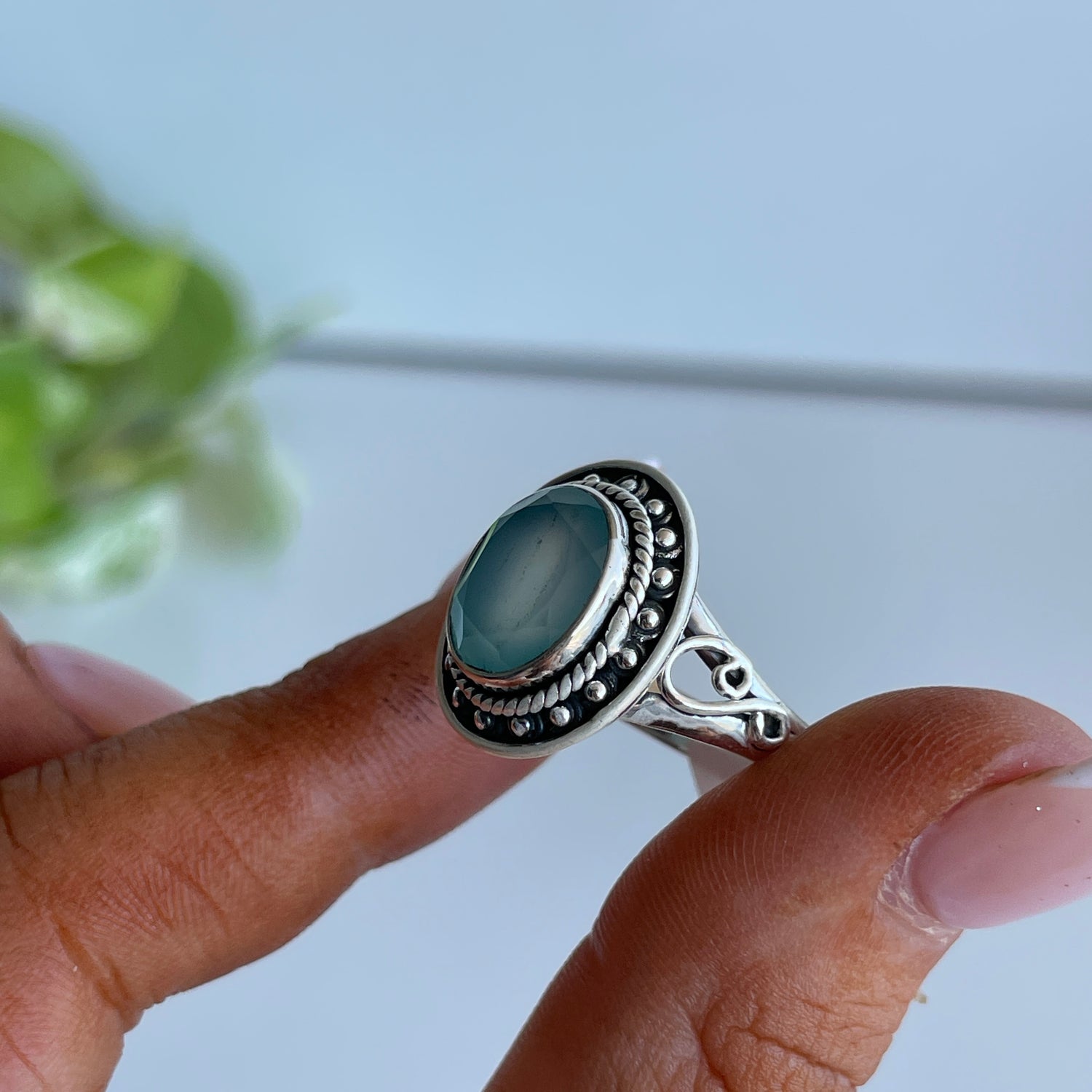 Chalcedony Oval Detailed Ring