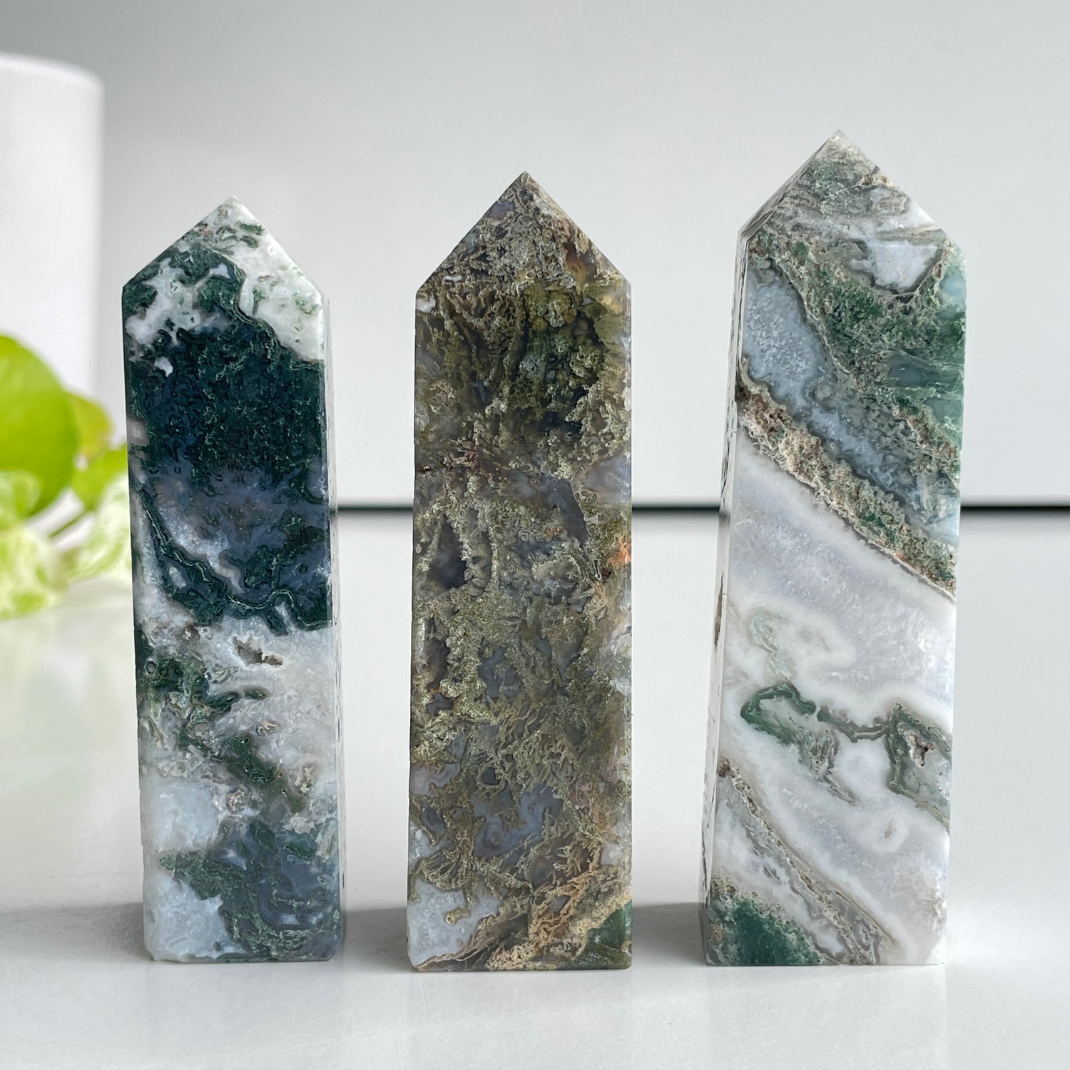 Moss Agate Obelisk Med Assorted