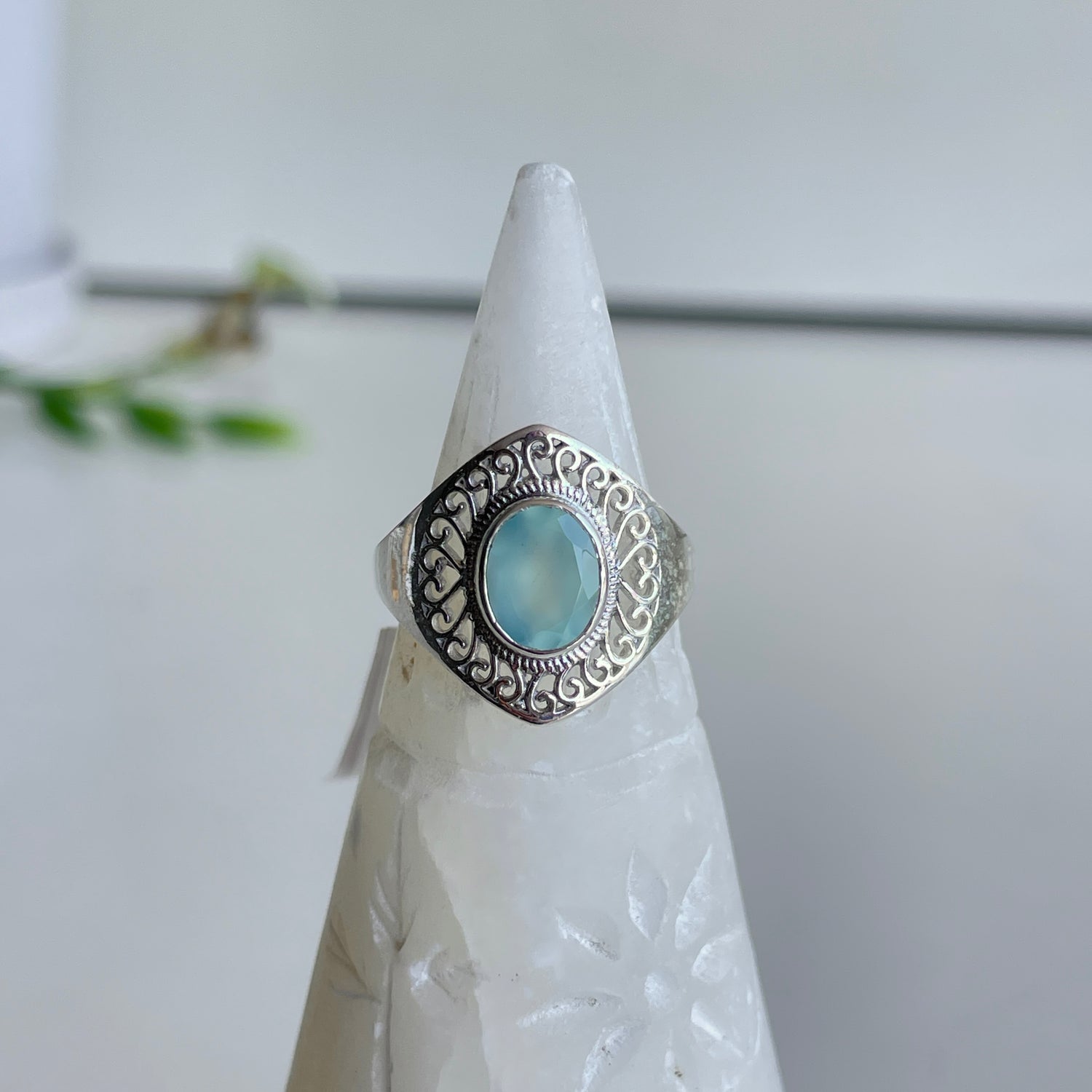 Aqua Chalcedony Oval Ring Sz7
