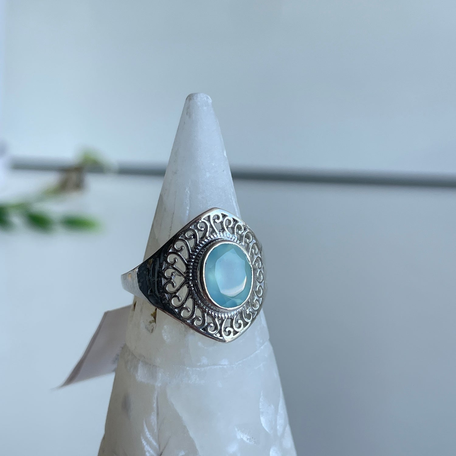 Aqua Chalcedony Oval Ring Sz7