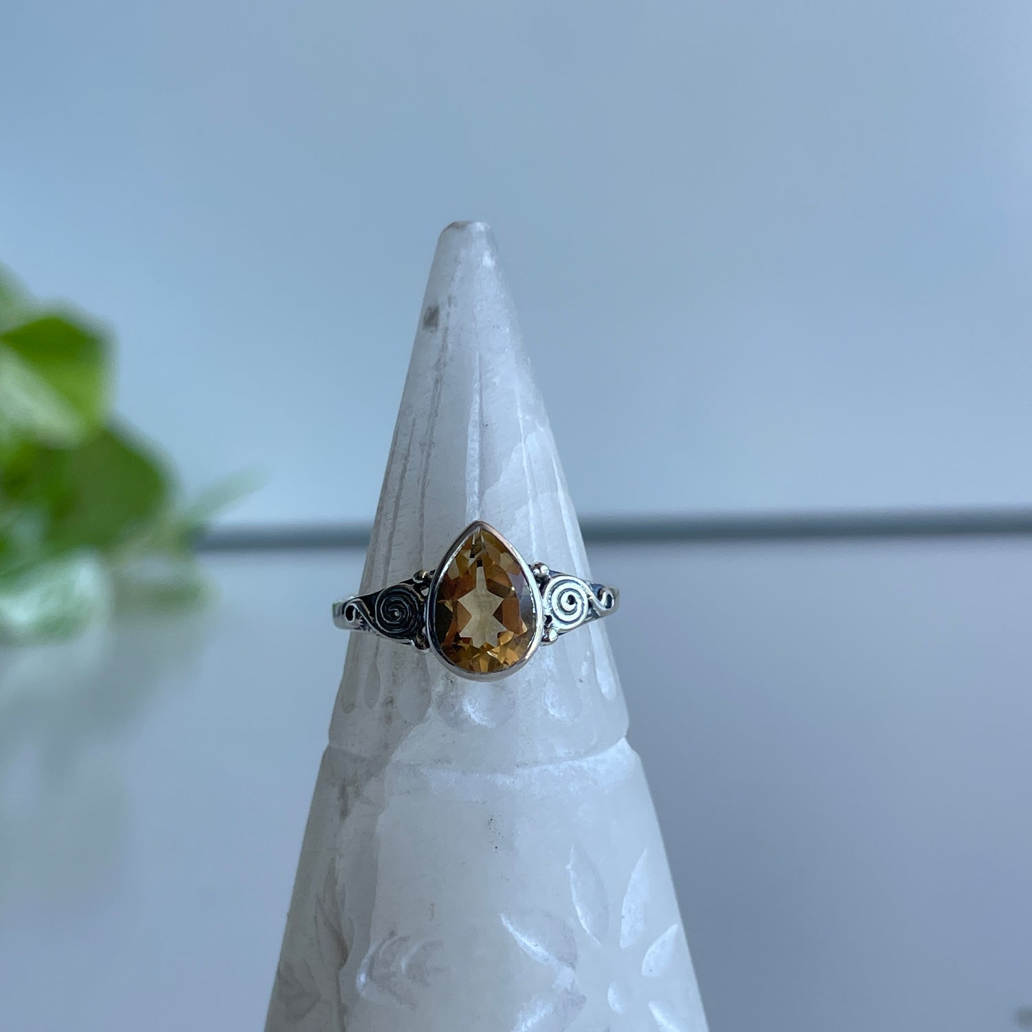 Citrine Teardrop Ring R4274