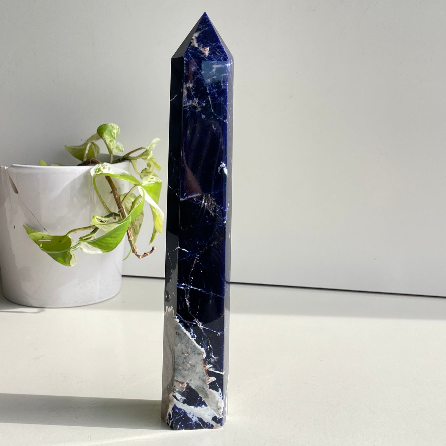 Sodalite Generator 26.9cm