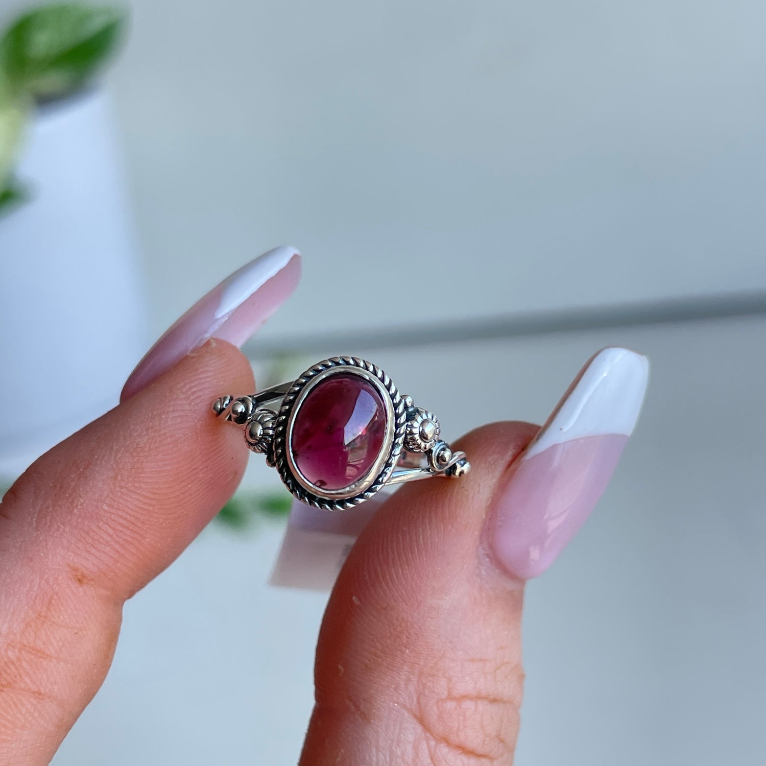 Garnet Oval Ring R4957