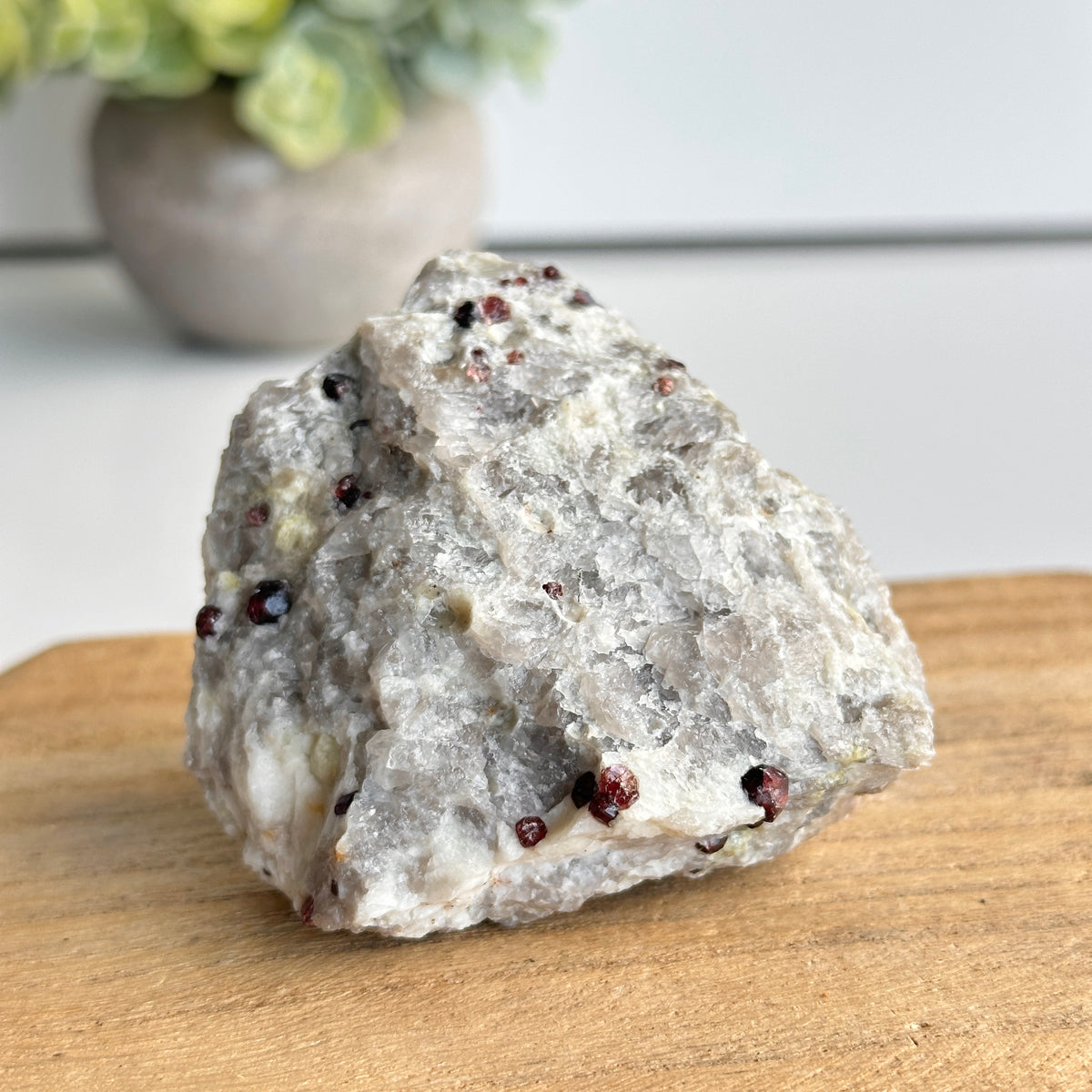 Garnet In Quartz Matrix Pce 184g