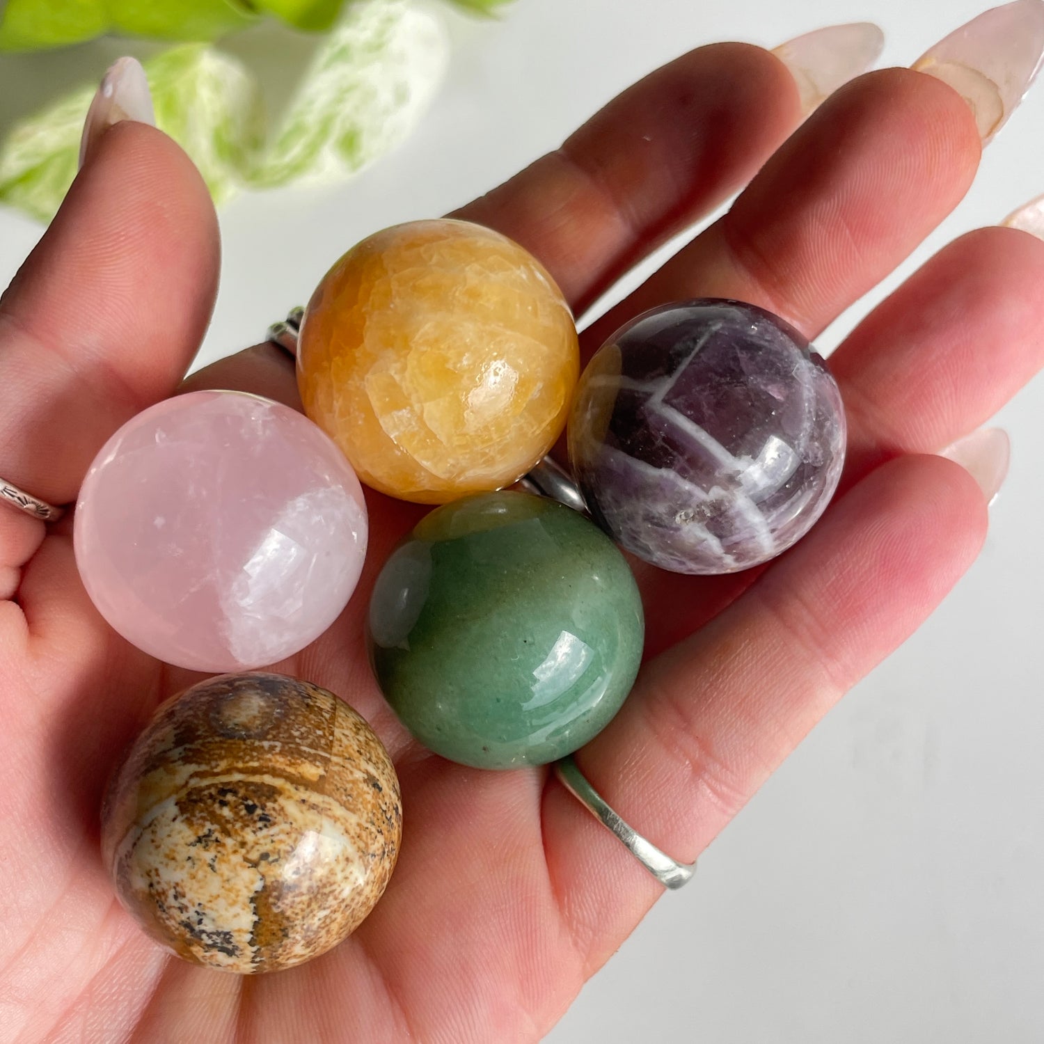 2.5cm Mixed Crystal Sphere