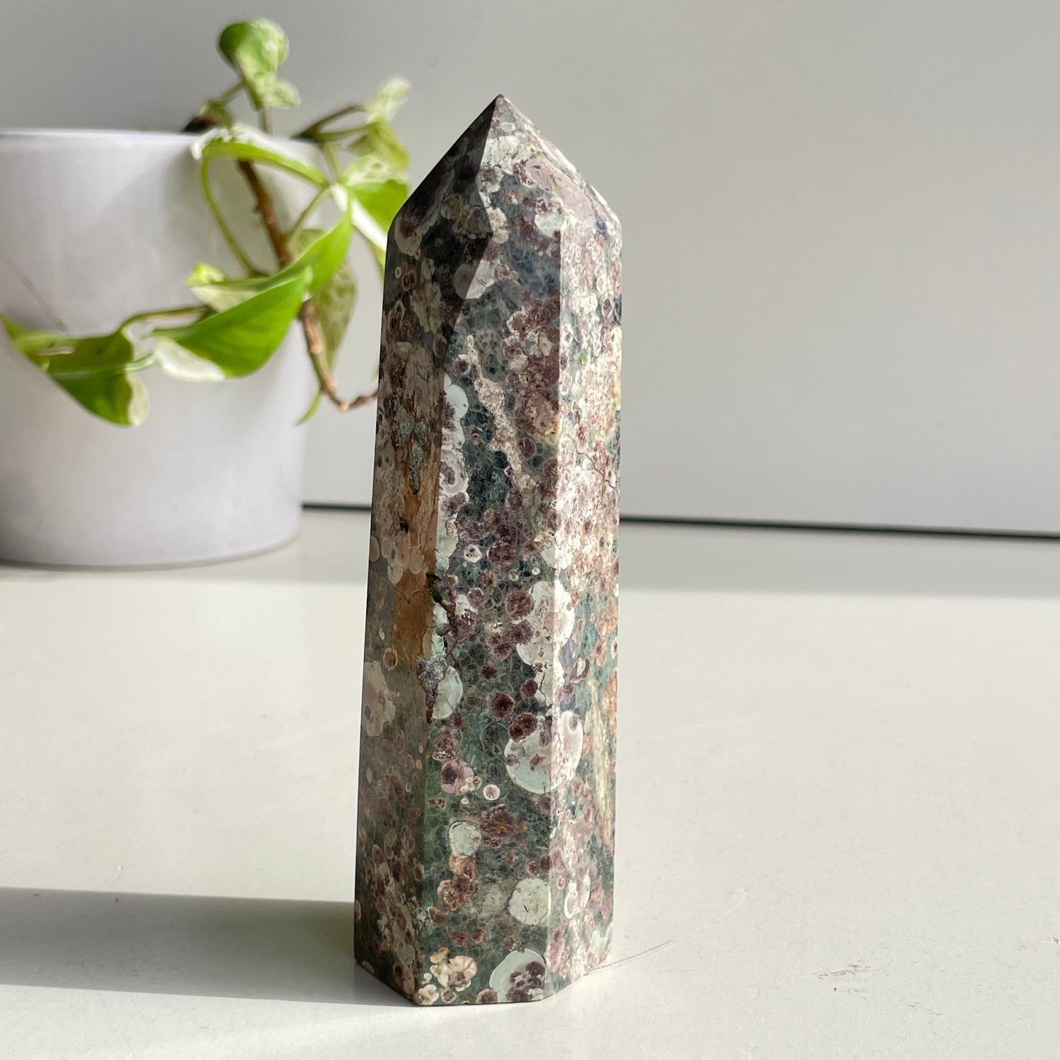 Rhyolite Flower & Green Jasper Generator 13.8cm