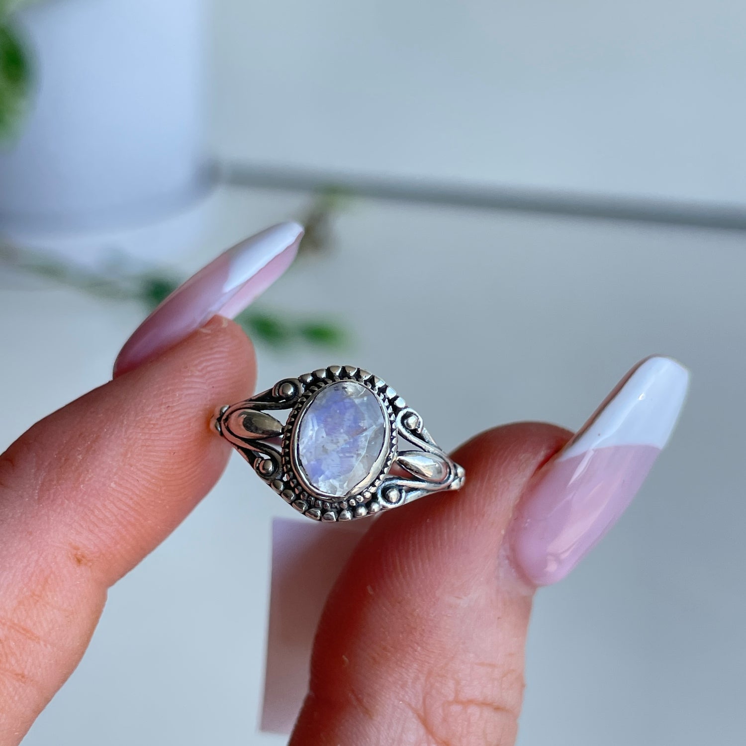 Moonstone Oval Ring R4042