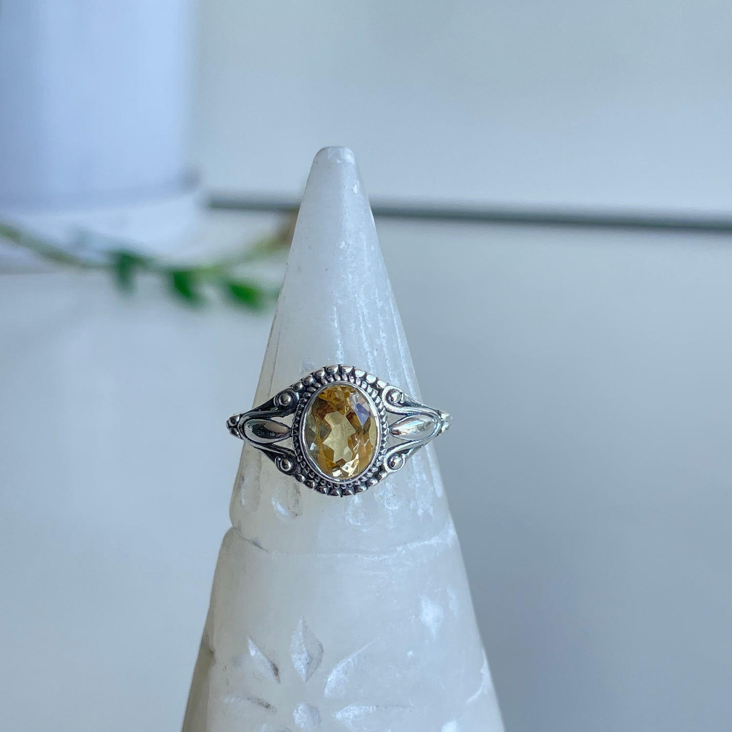 Citrine Oval Ring R4042