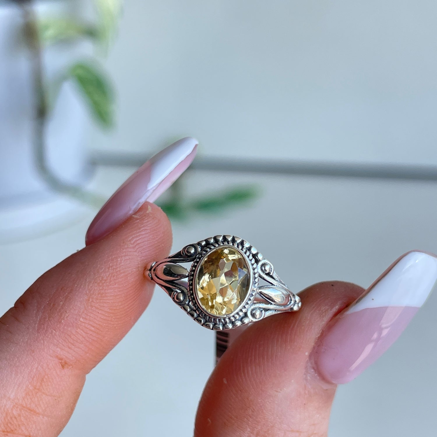 Citrine Oval Ring R4042