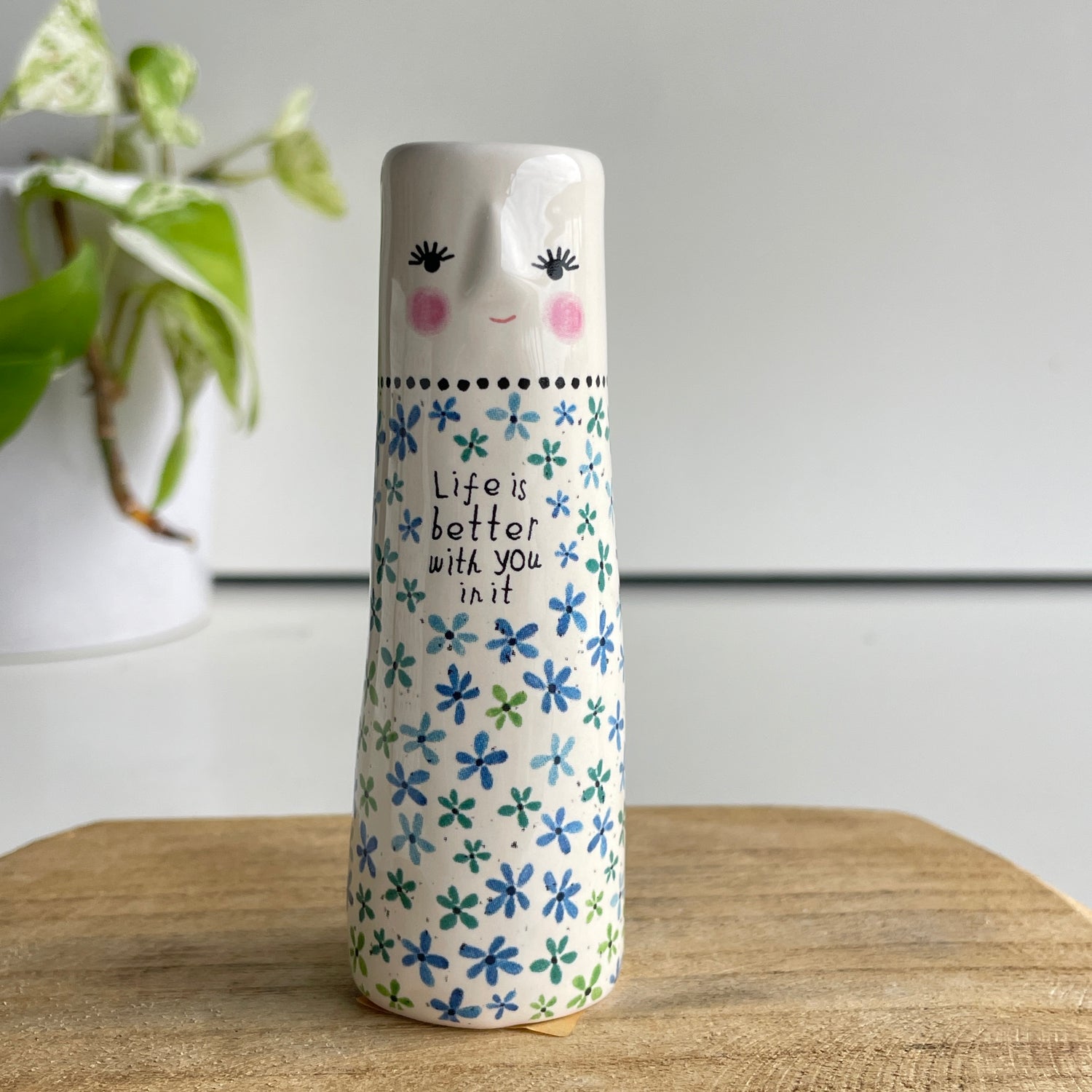 Life Is Better Bud Vase000039