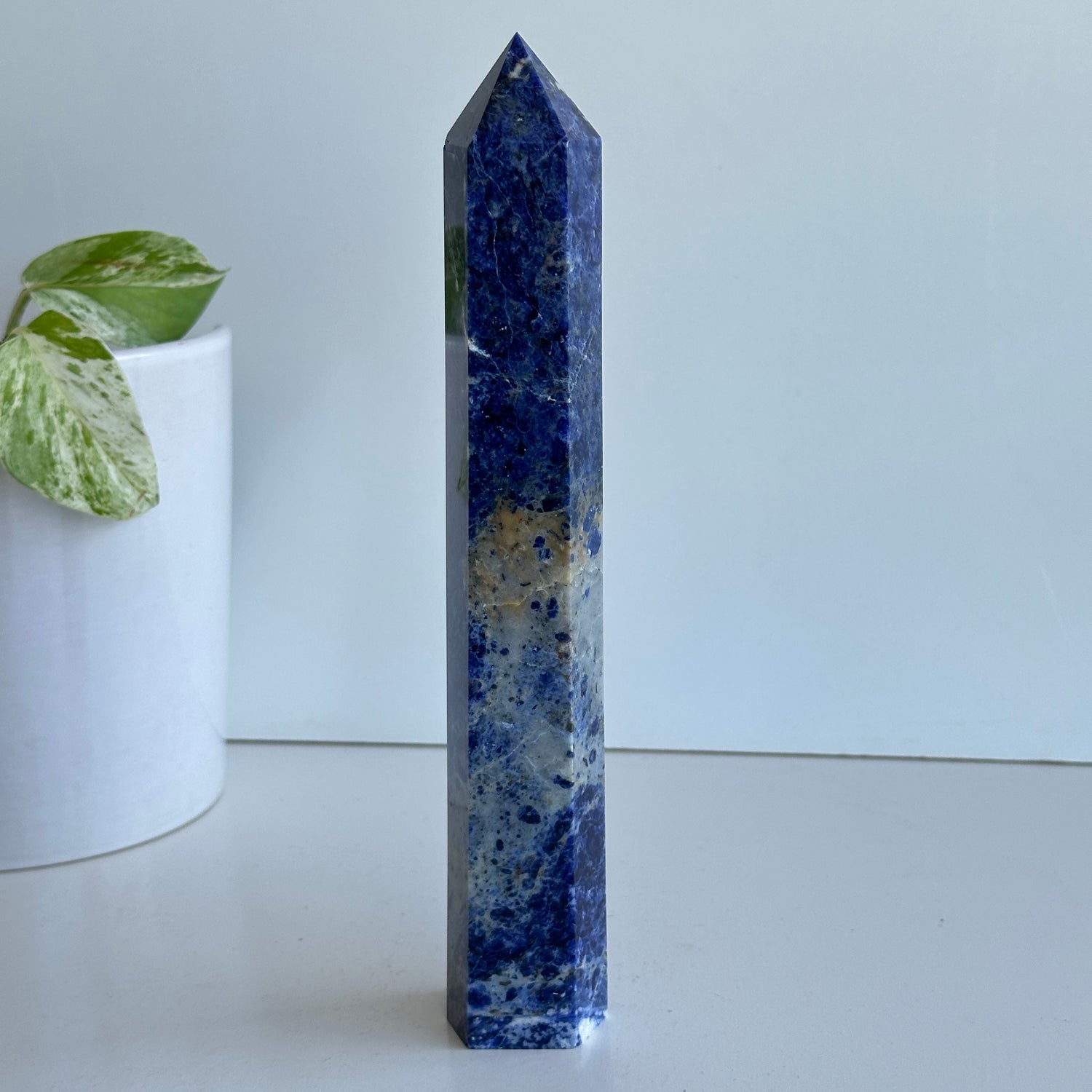 Sodalite Generator 21.9cm