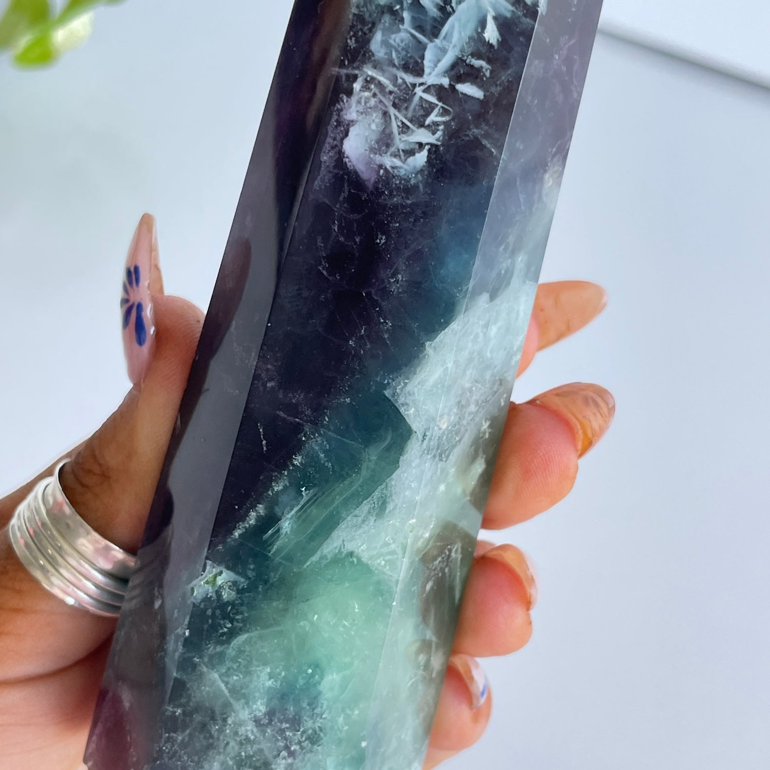 Fluorite Generator 14.3cm 01