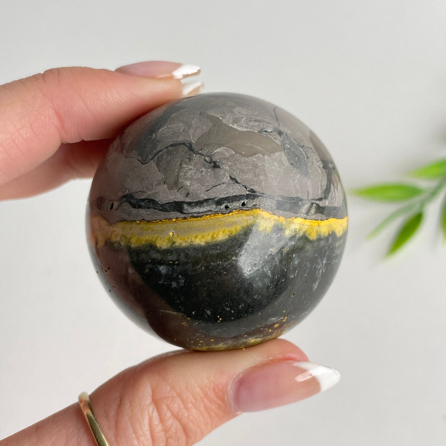 Bumblebee Jasper Sphere 4.7cm 01