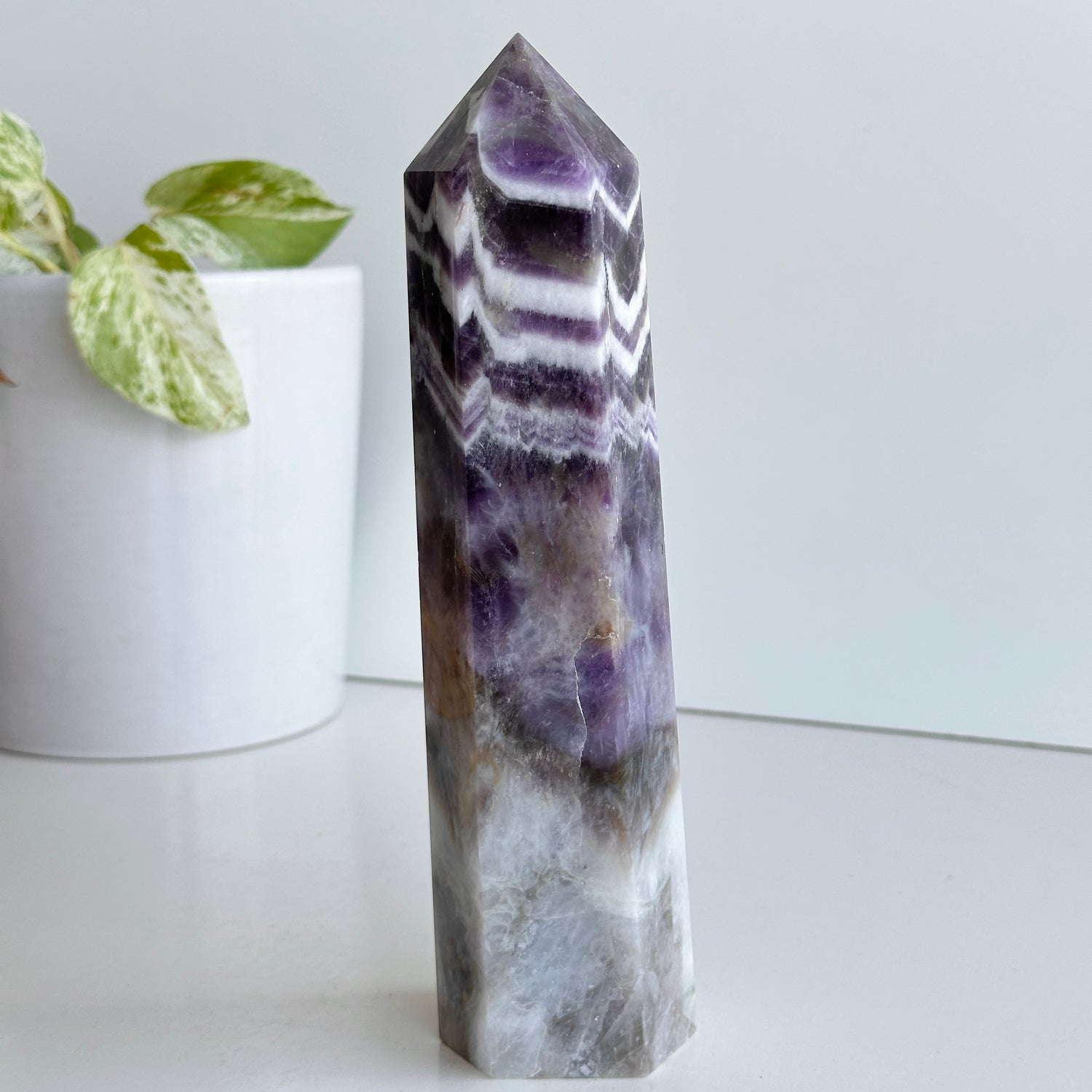 Chevron Amethyst Generator 19.5cm