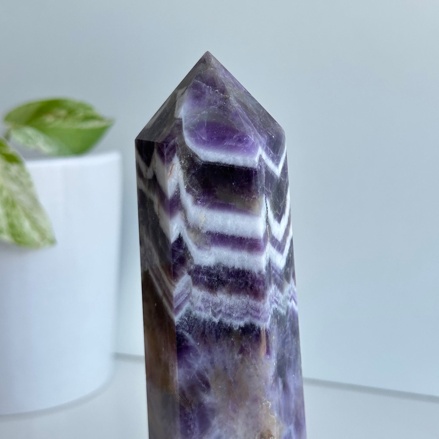 Chevron Amethyst Generator 19.5cm