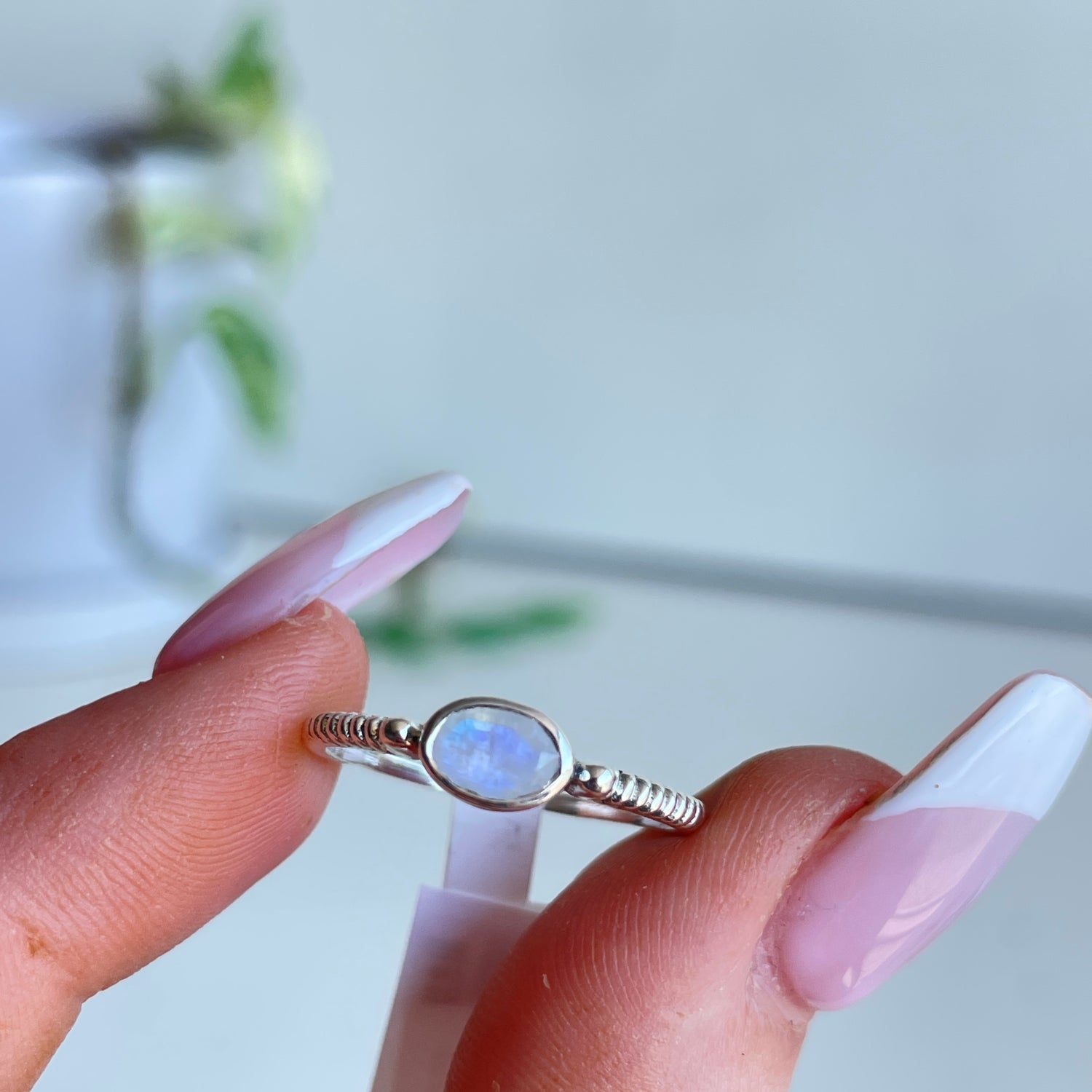 Moonstone Oval Ring R4951