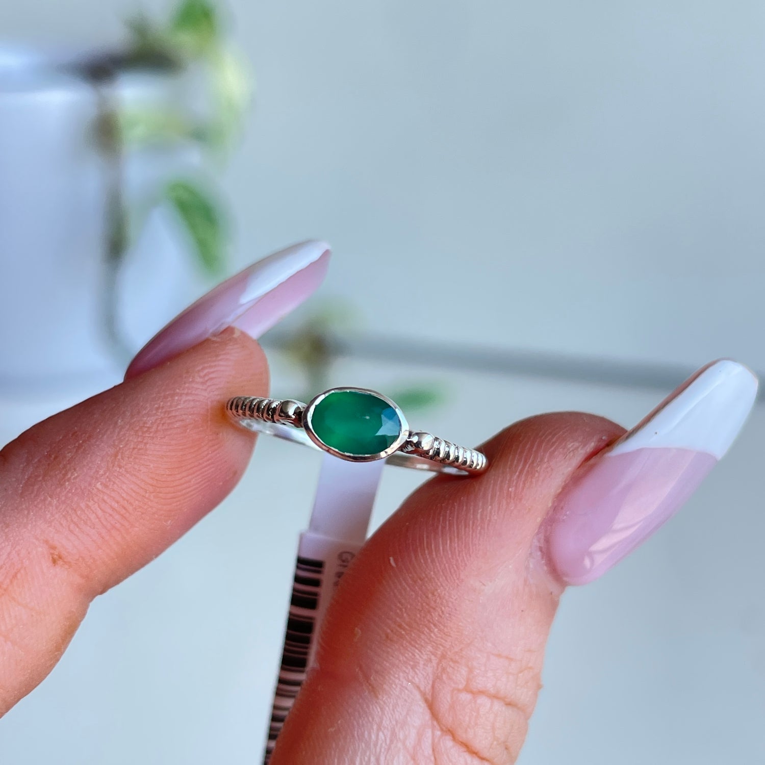 Green Onyx Oval Ring R4951