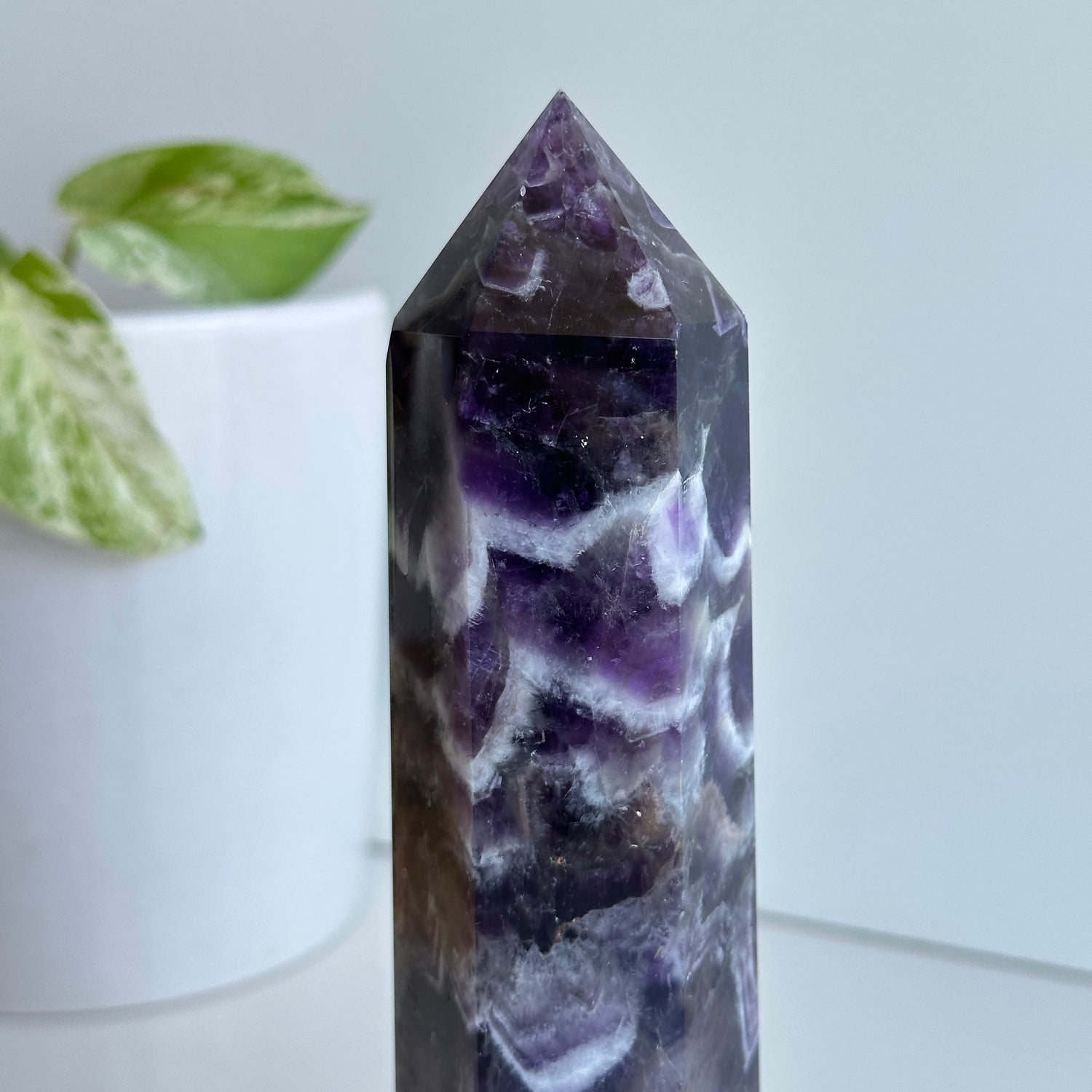 Chevron Amethyst Generator 18.3cm