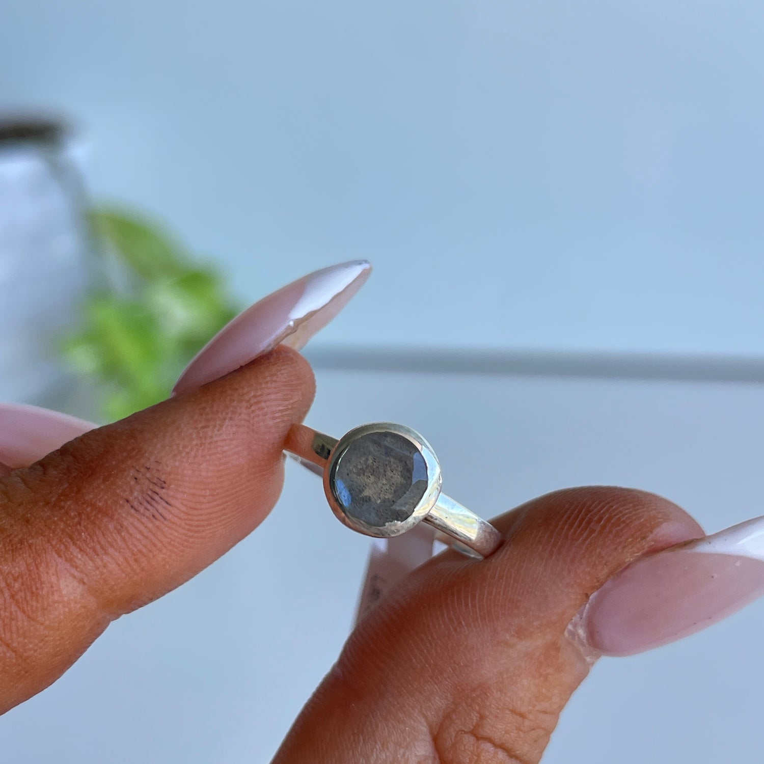 Labradorite Round Ring R4861