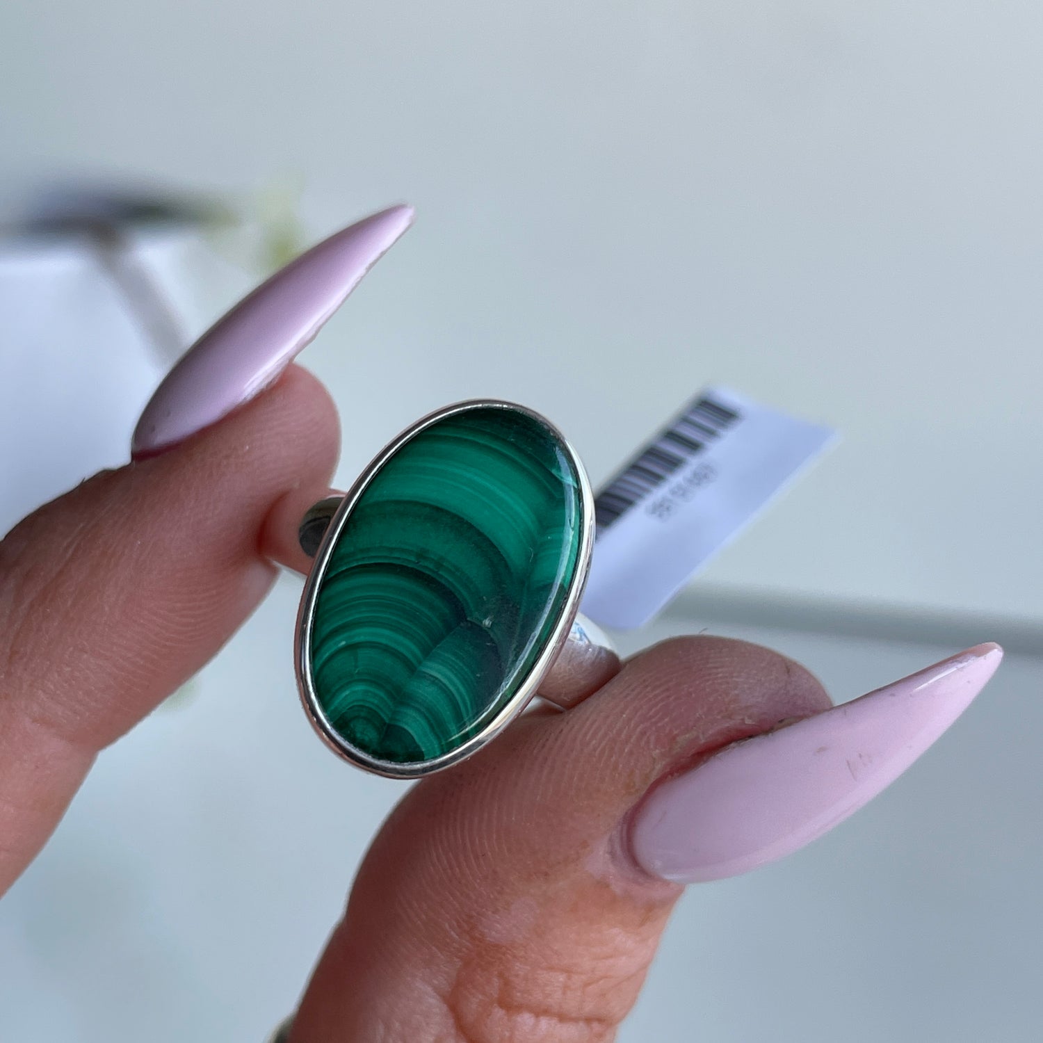 Malachite Oval Ring Sz8