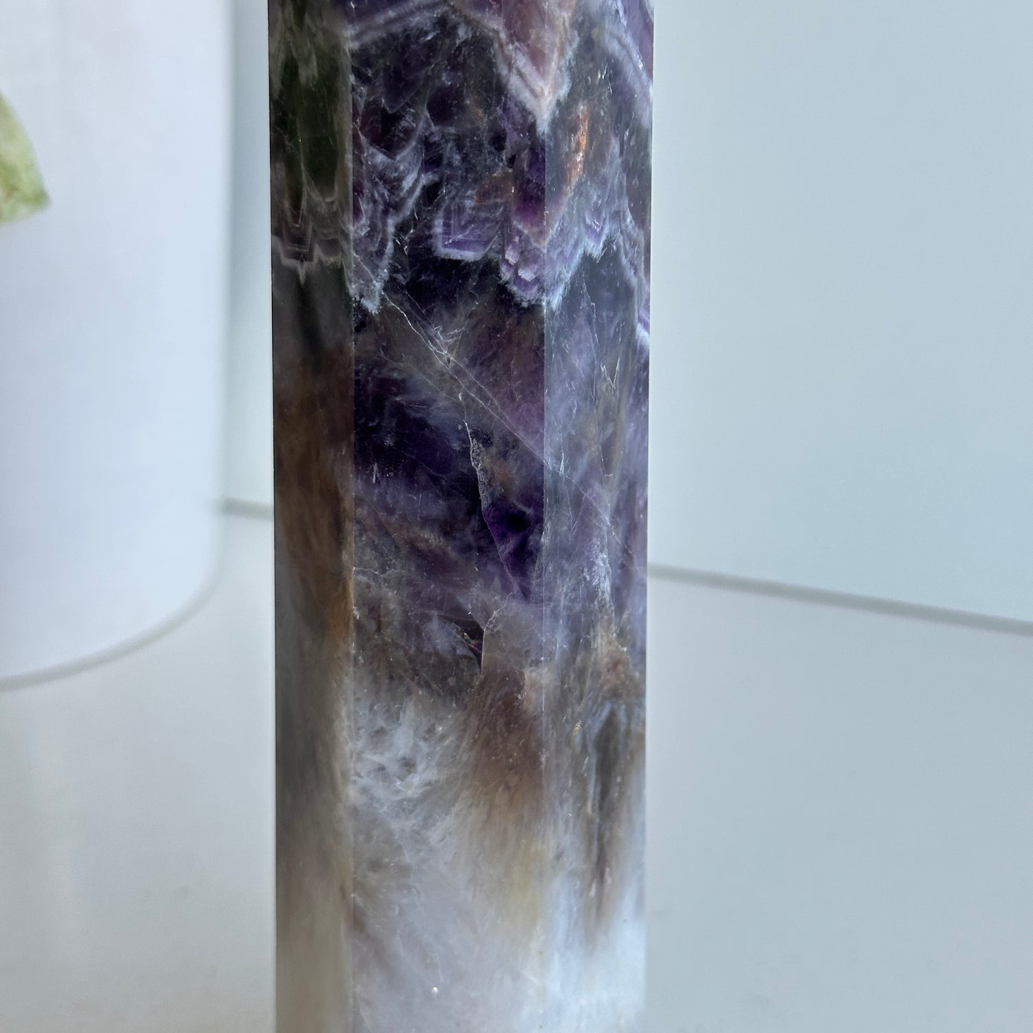 Chevron Amethyst Generator 21.2cm