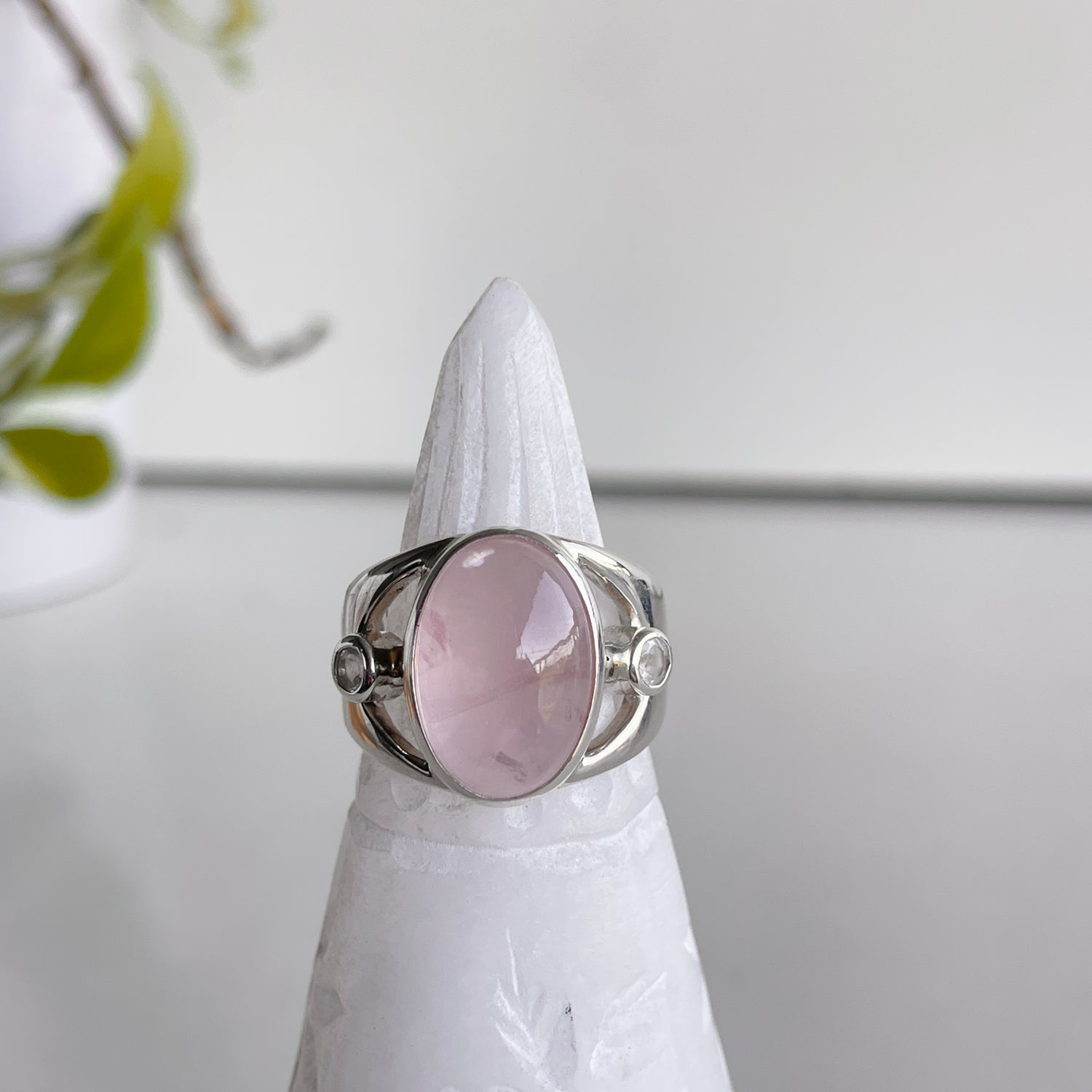 Rose Quartz Oval Ring Sz8.5