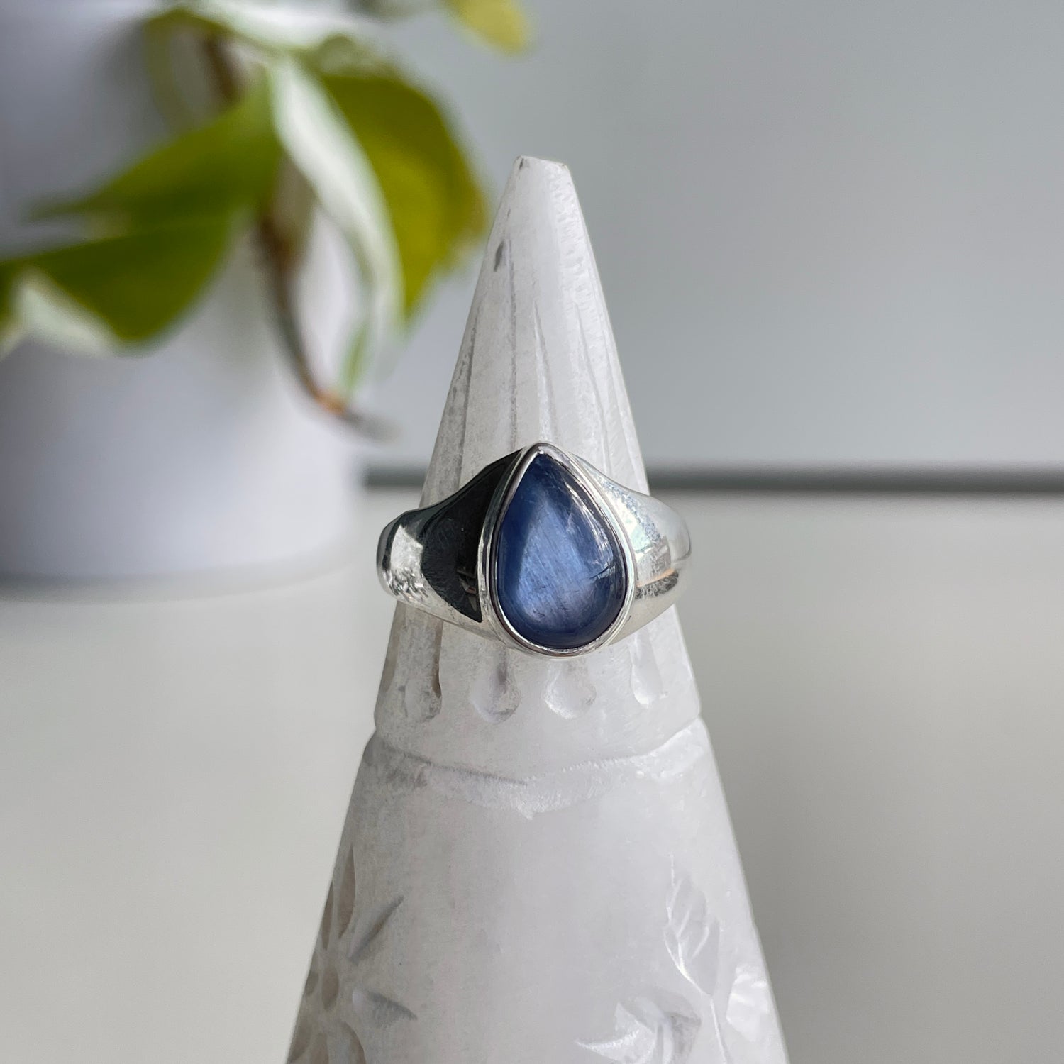 Blue Kyanite Teardrop Ring Sz7.5