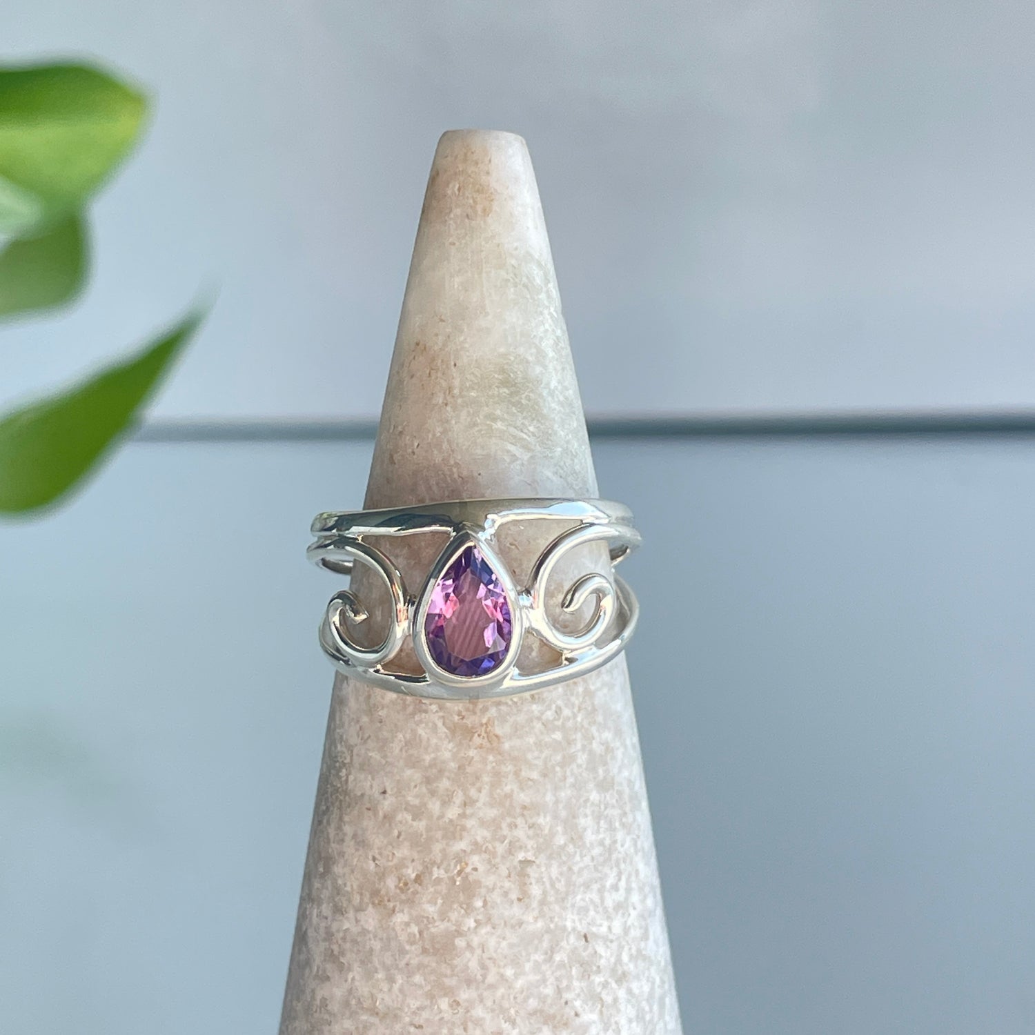 Amethyst Teardrop Ring Sz8 009