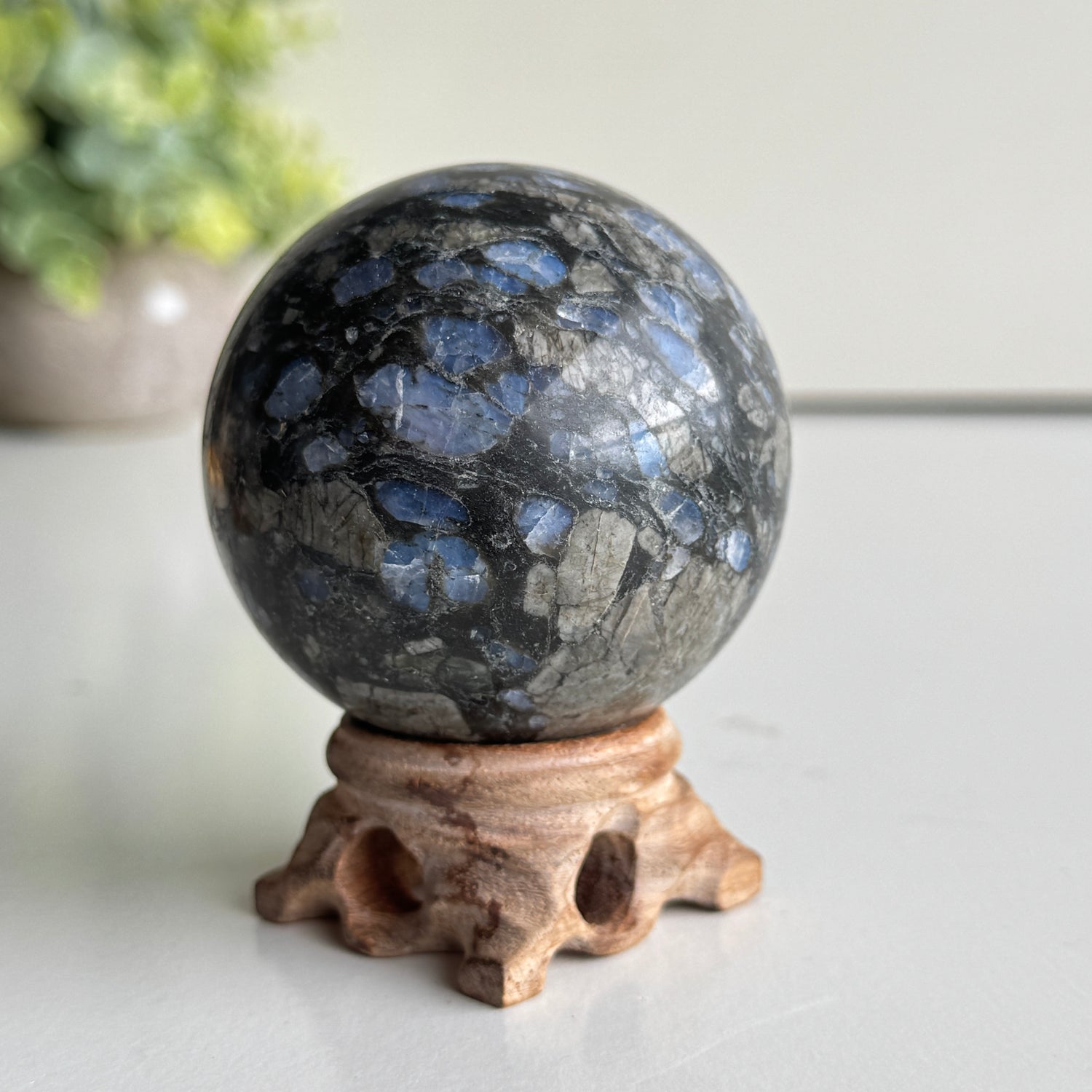 Que Sera Sphere 6.4cm
