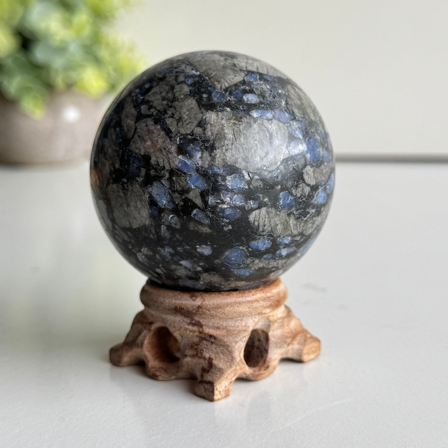 Que Sera Sphere 6.4cm