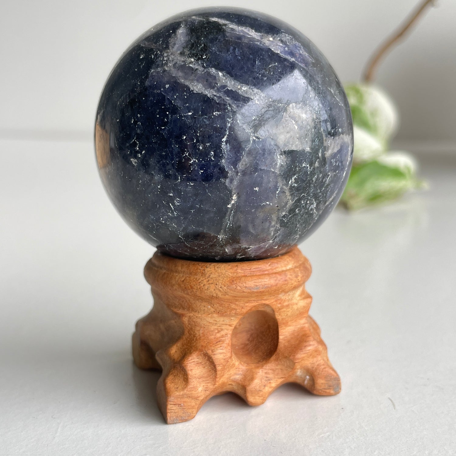 Iolite Sphere 5.3cm