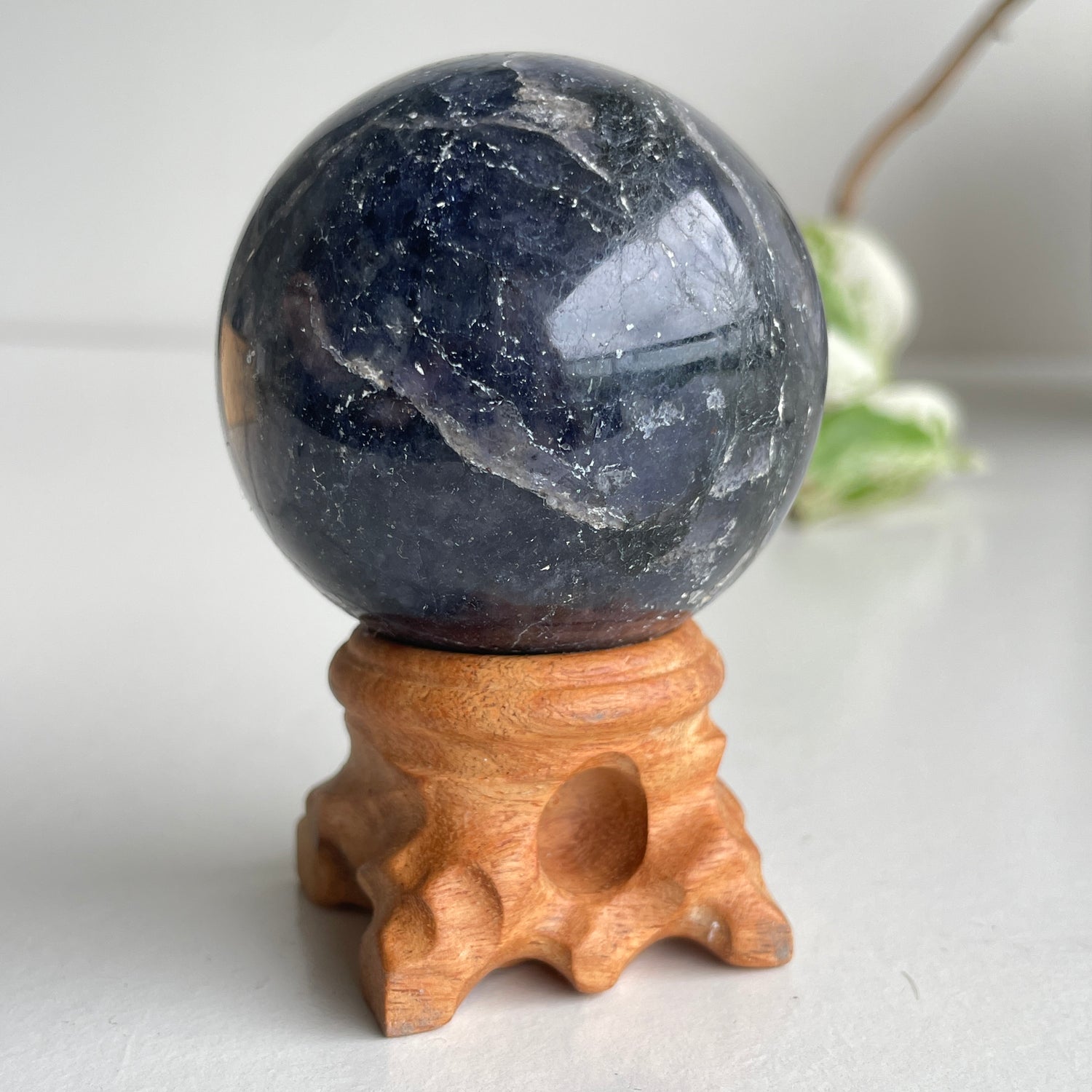 Iolite Sphere 5.3cm