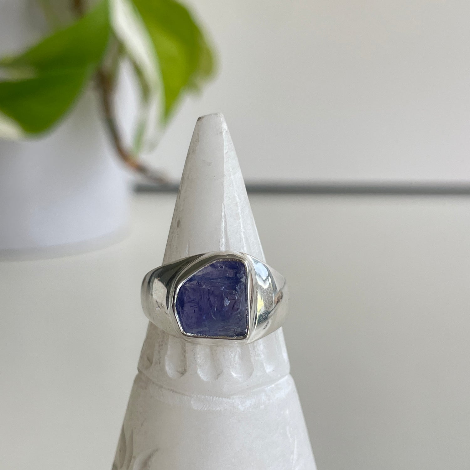 Tanzanite Rough Ring Sz8