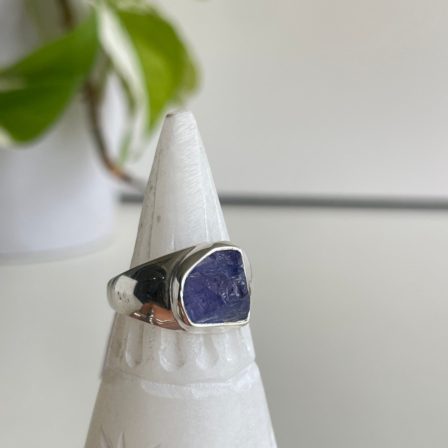 Tanzanite Rough Ring Sz8