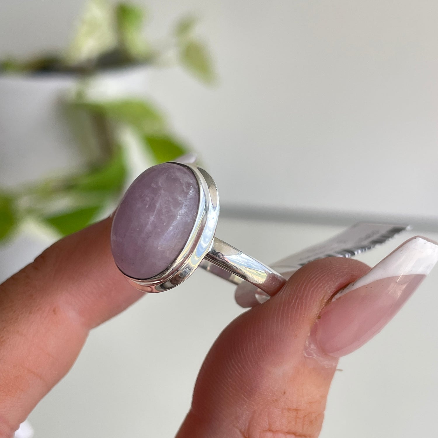 Kunzite Oval Ring Sz8.5