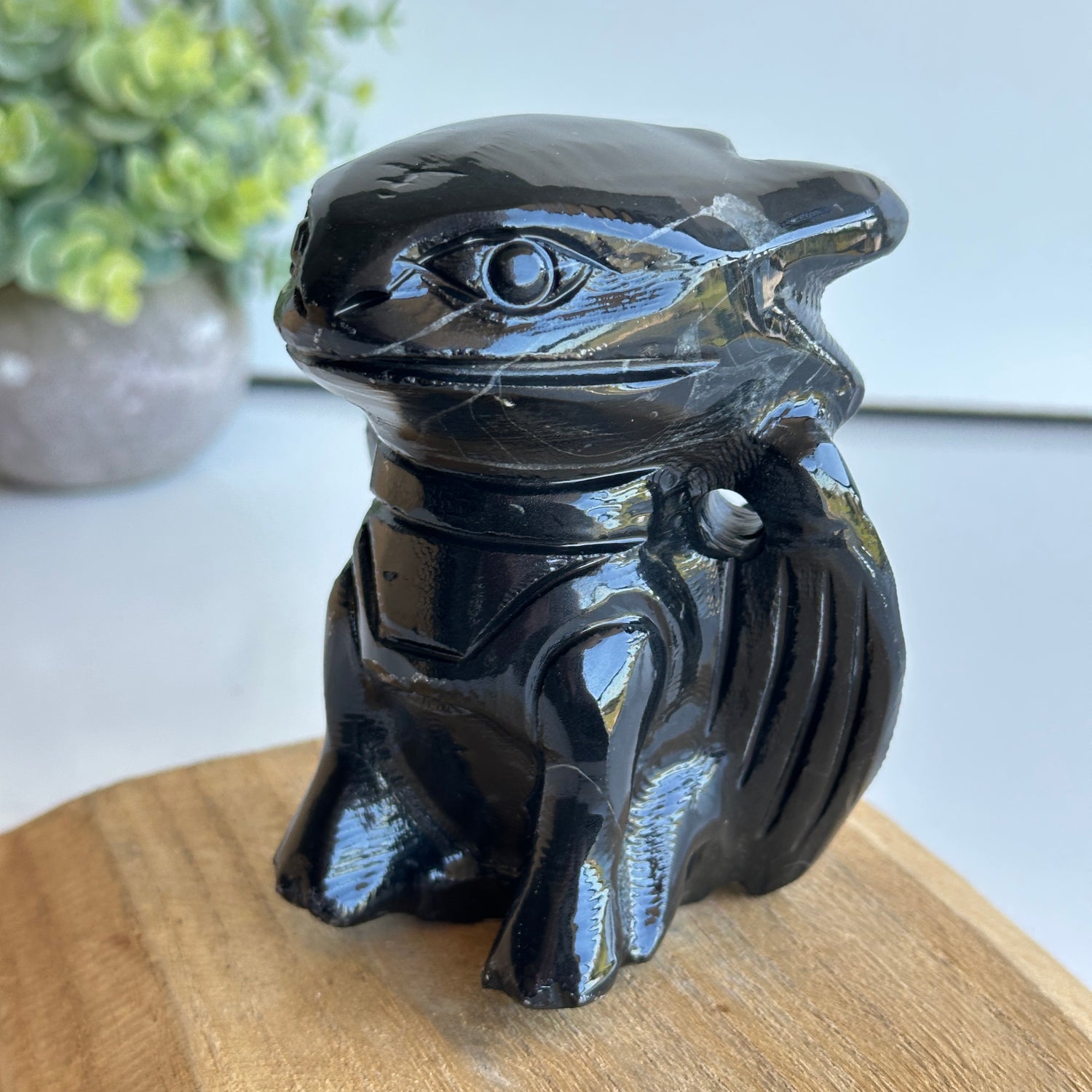 Black Obsidian XL Toothless 05