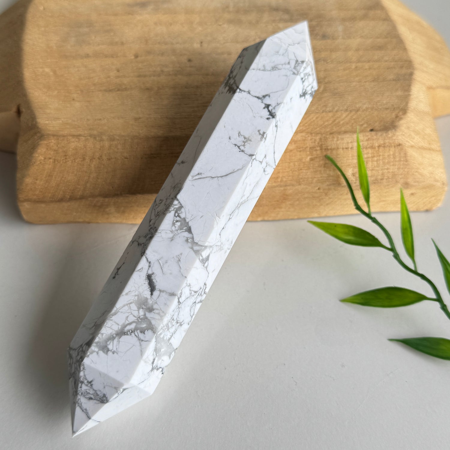 White Howlite Double Terminator 15.9cm