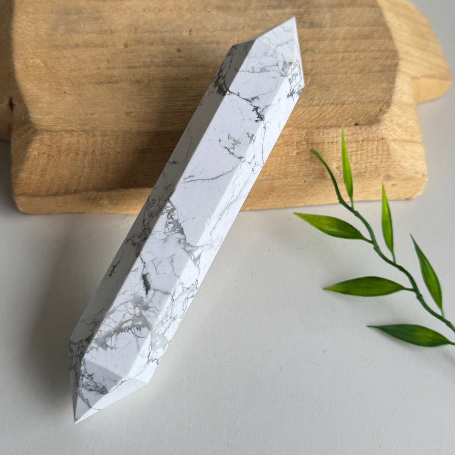 White Howlite Double Terminator 15.9cm