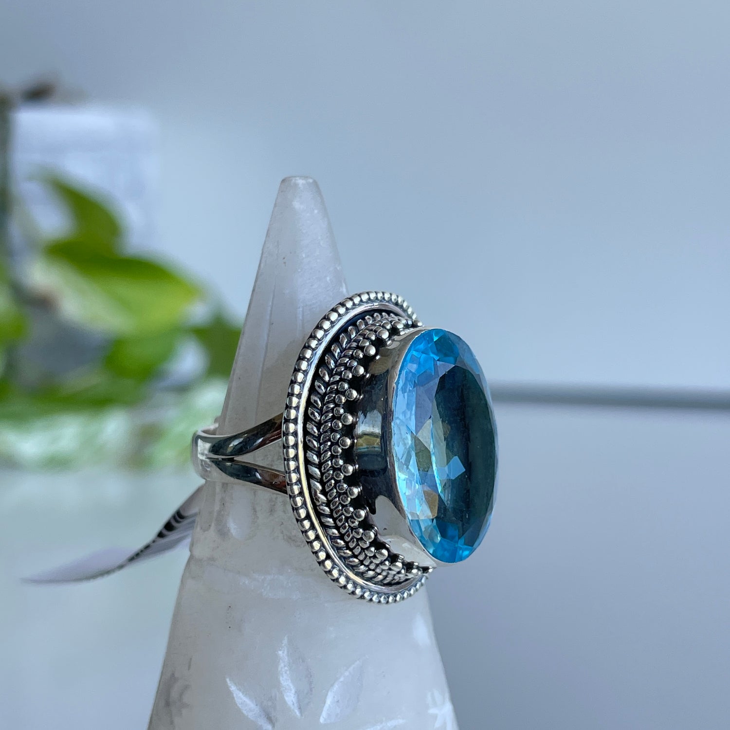Blue Topaz Oval Ring Sz7