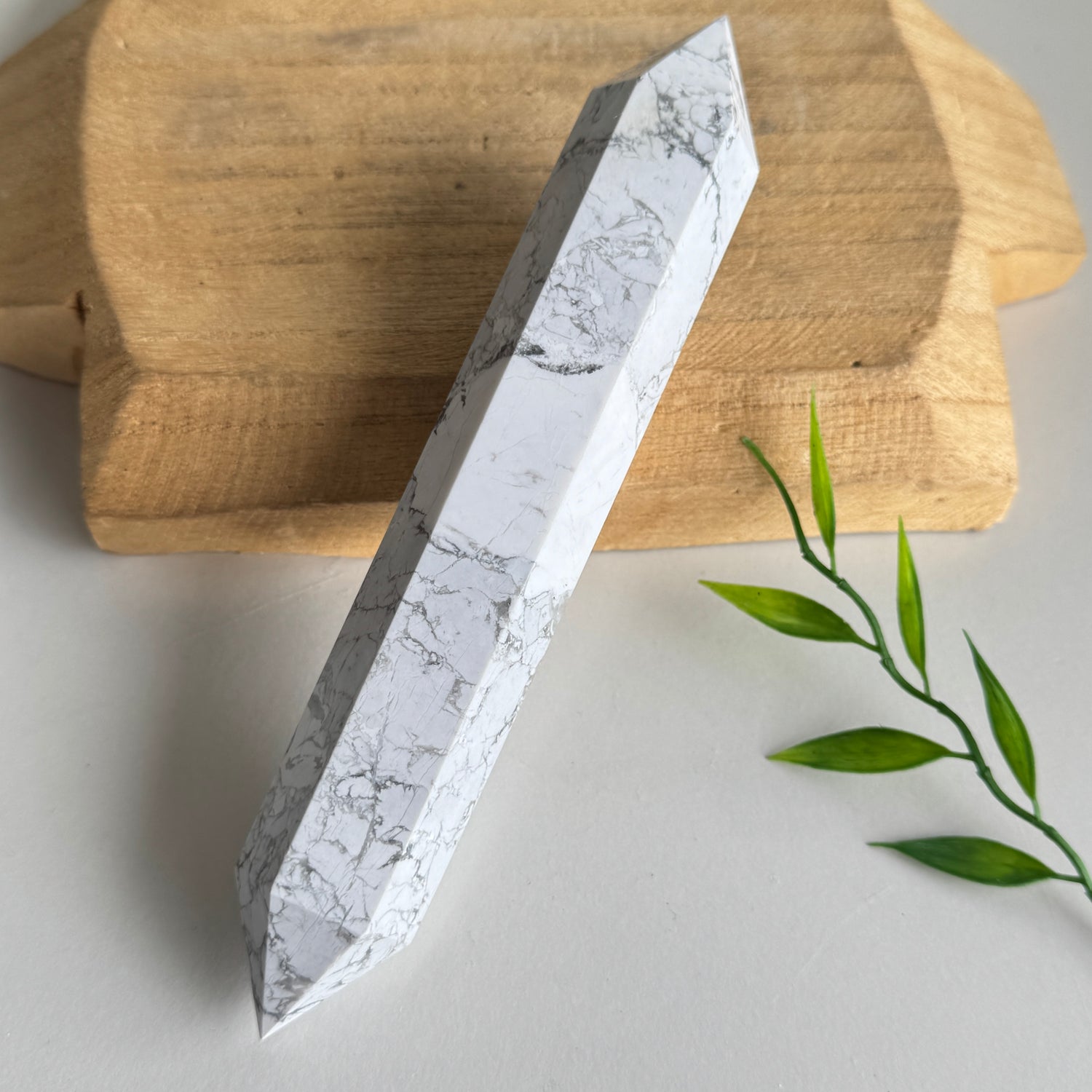 White Howlite Double Terminator 17.3cm