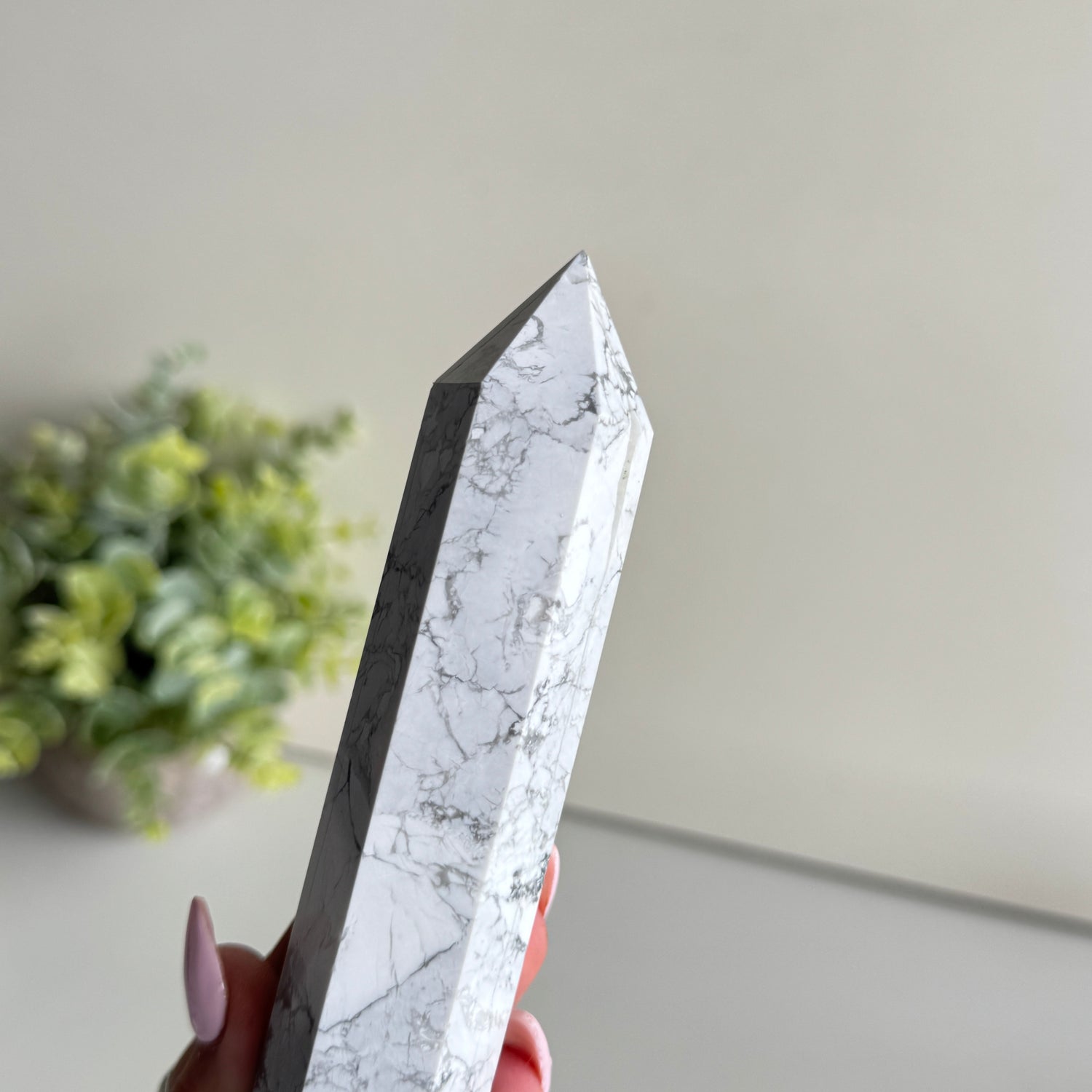 White Howlite Double Terminator 17.3cm