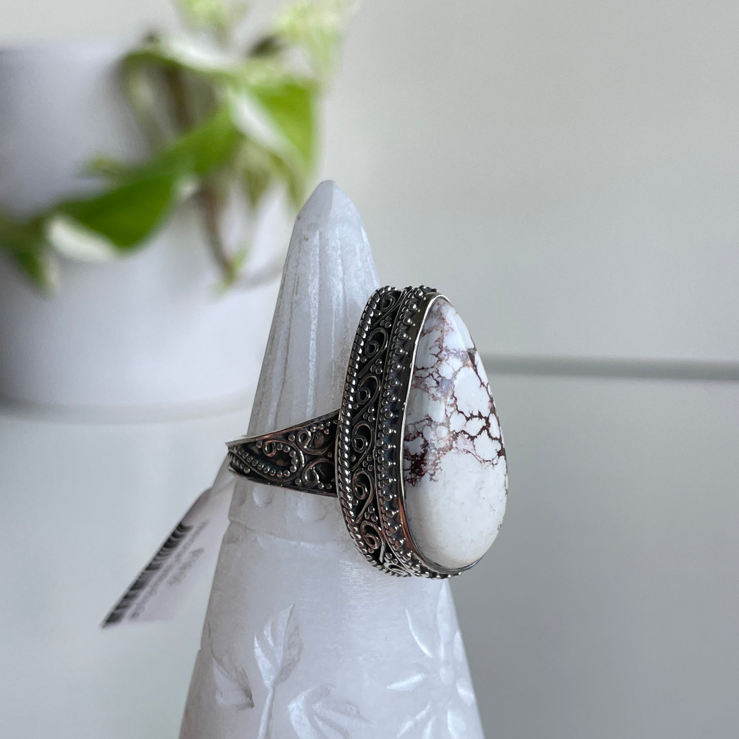 Wild Horse Teardrop Ring Sz8