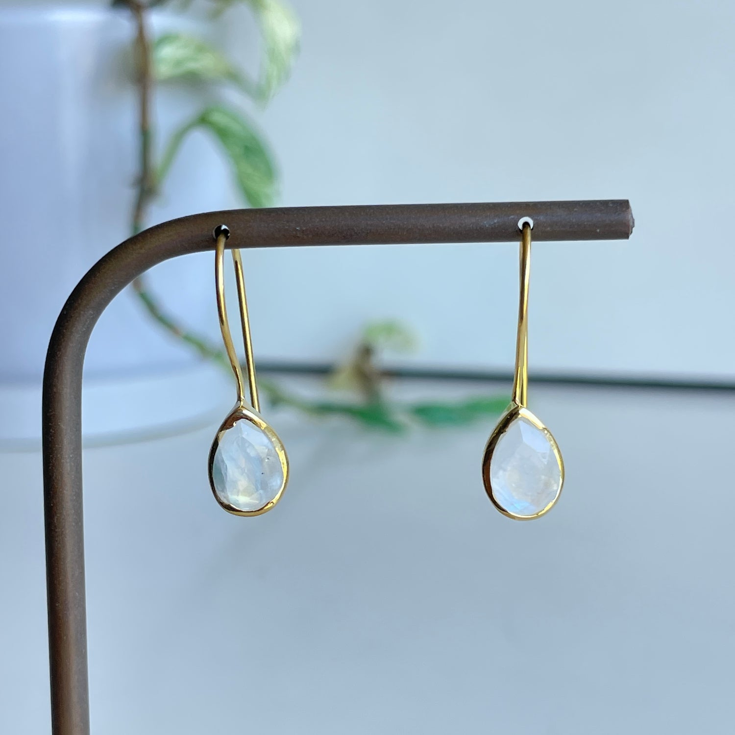 18k Gold Plated Teardrop Earrings