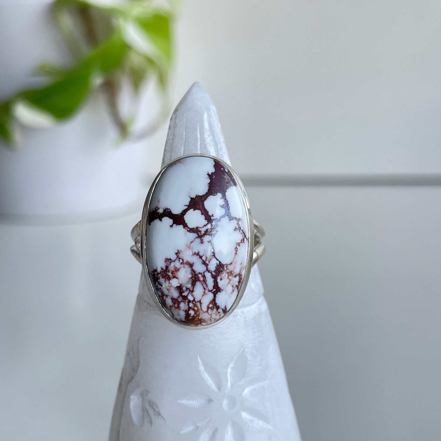 Wild Horse Oval Ring Sz9