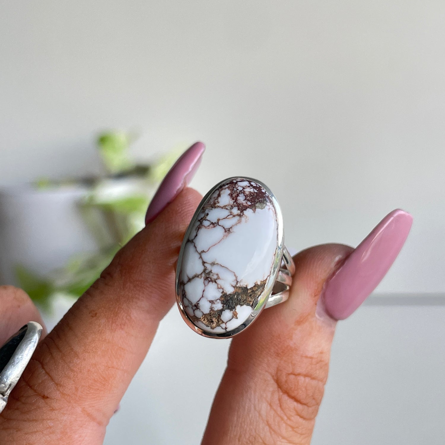 Wild Horse Oval Ring Sz6.5