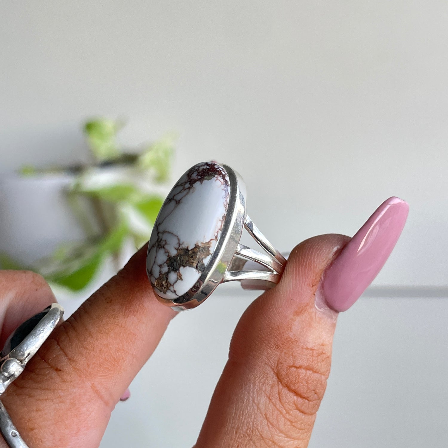 Wild Horse Oval Ring Sz6.5