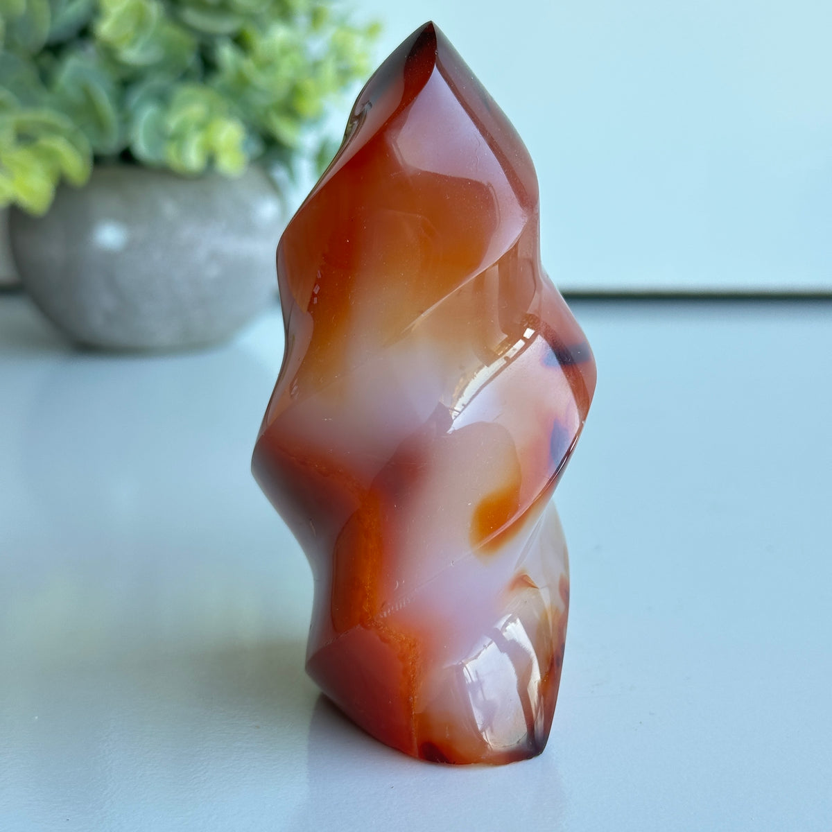 Carnelian Flame 10cm