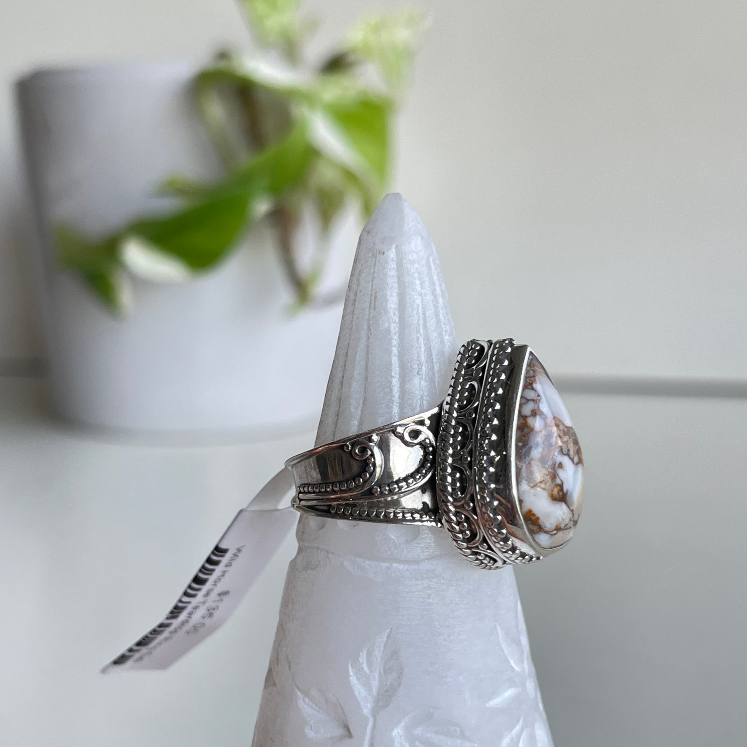 Wild Horse Teardrop Ring Sz9