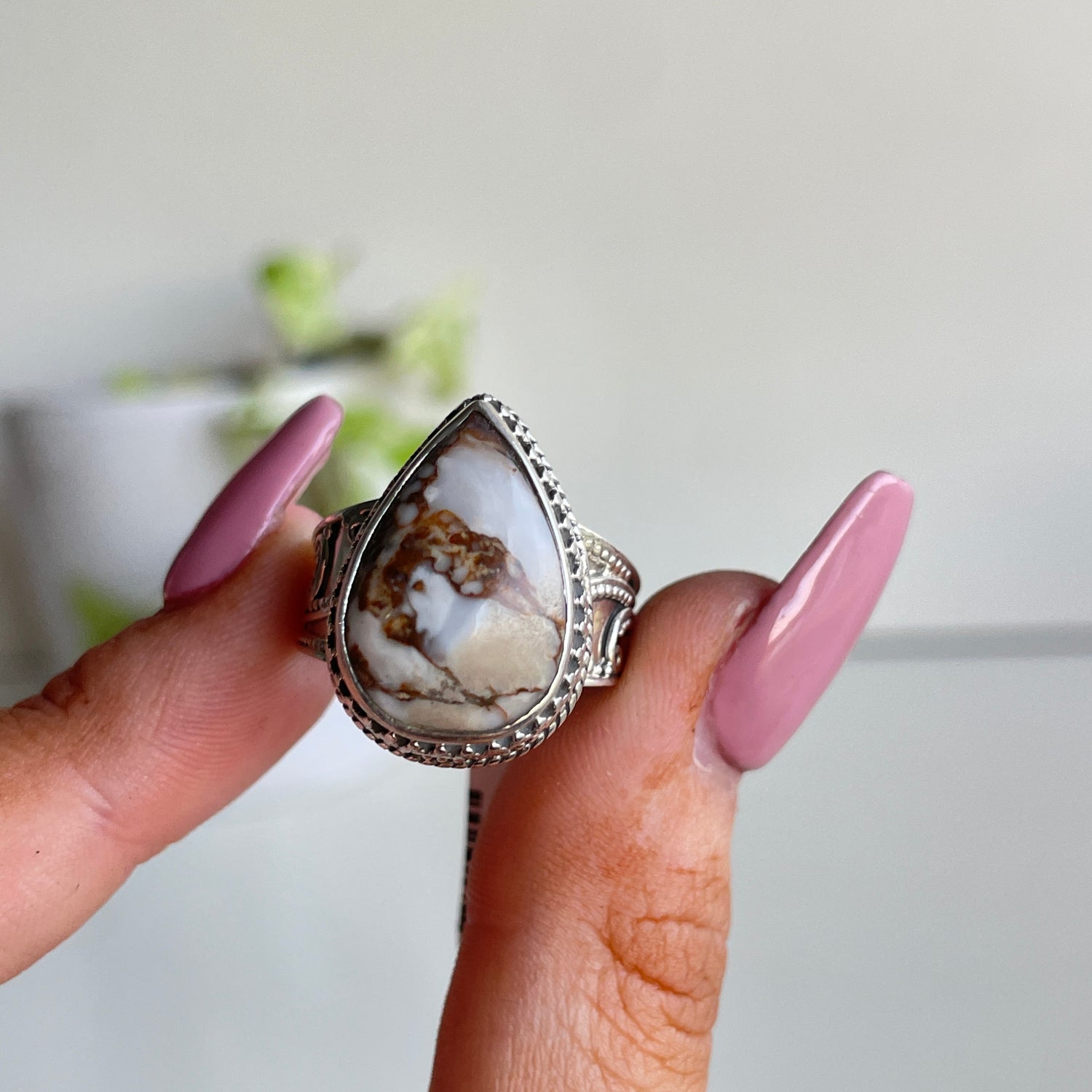 Wild Horse Teardrop Ring Sz9