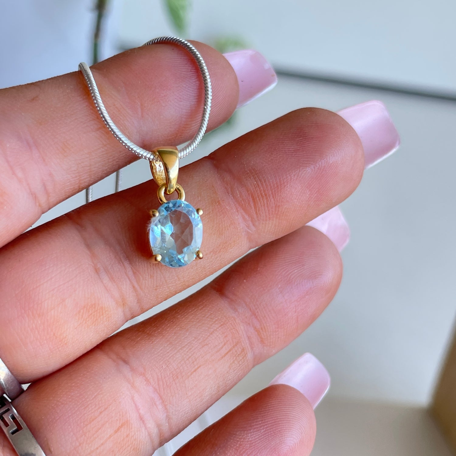 18k Gold Plated Oval Pendant